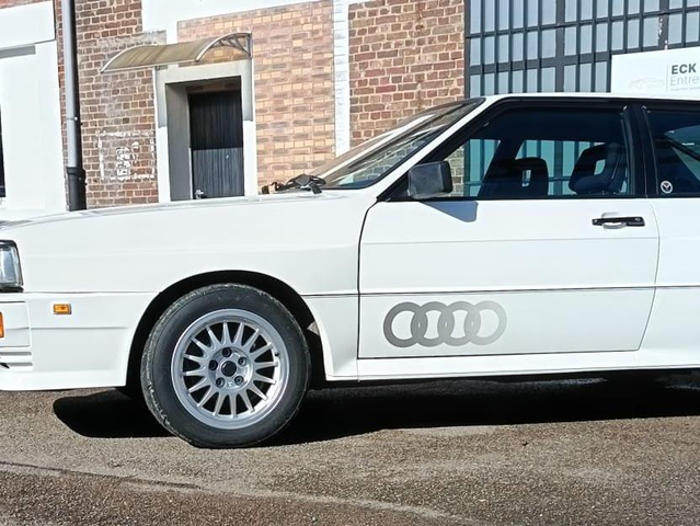 Audi QUATTRO