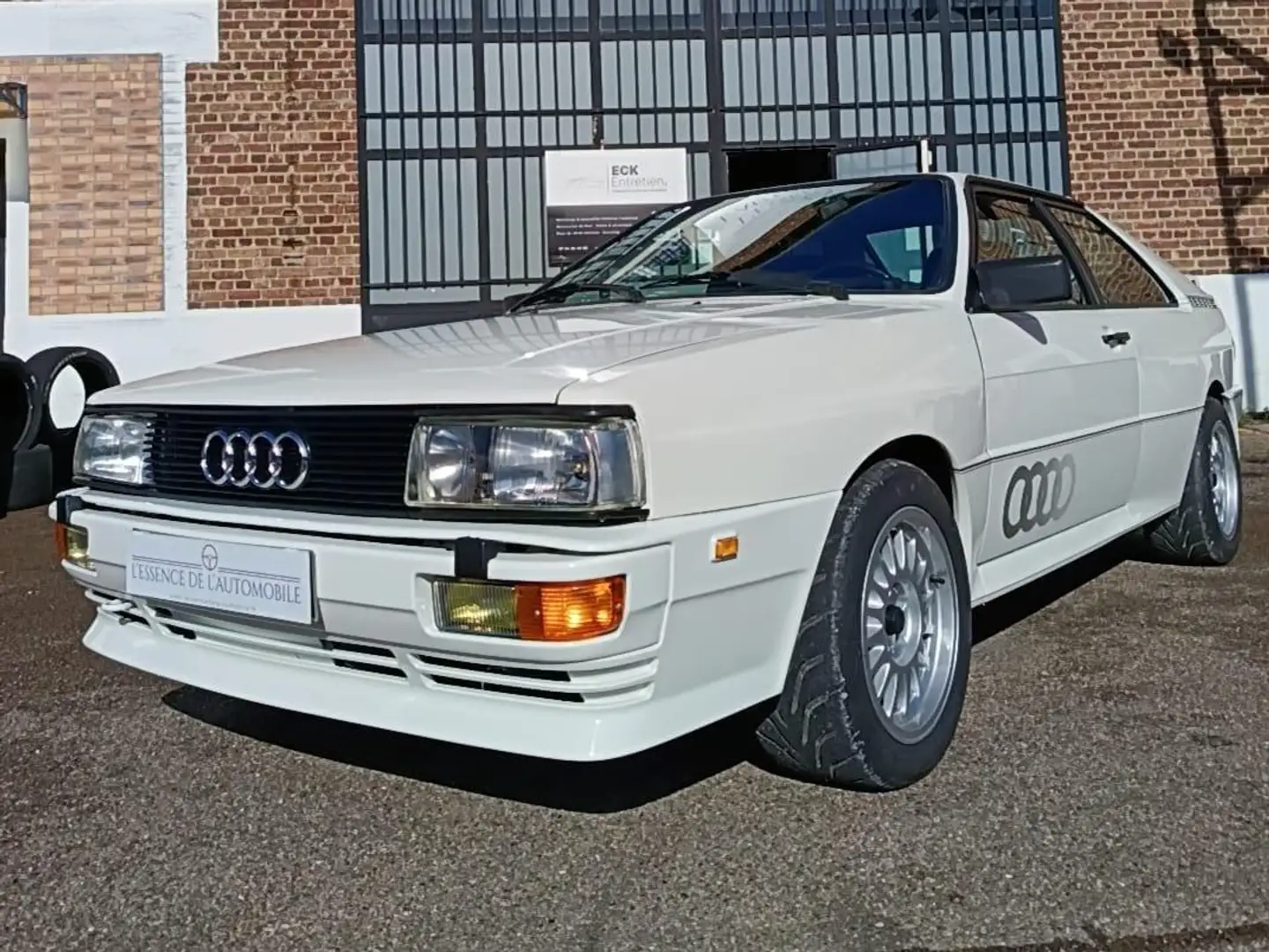 Audi QUATTRO Blanc - 1