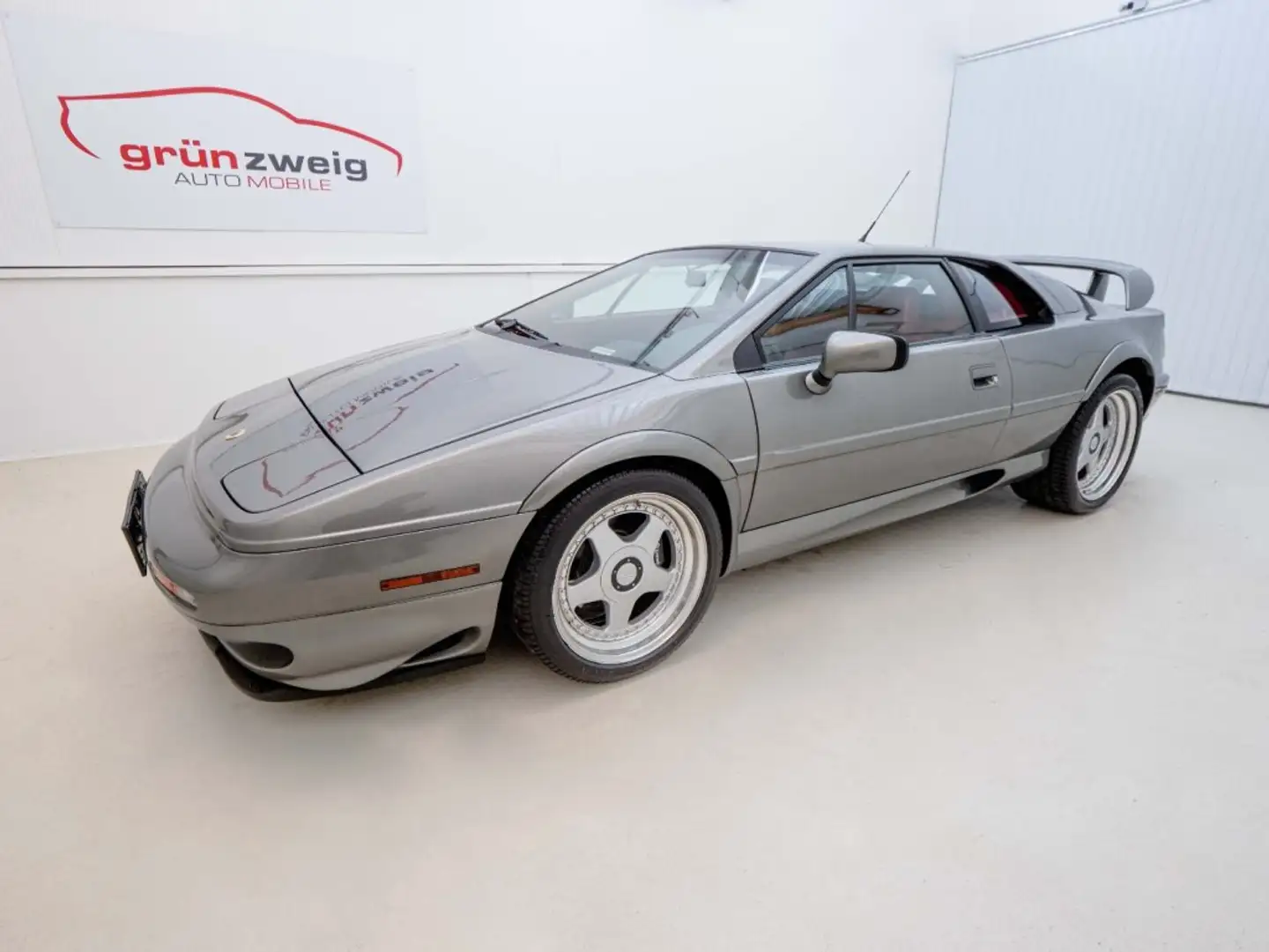 Lotus Esprit 3,5 V8 Grey - 1