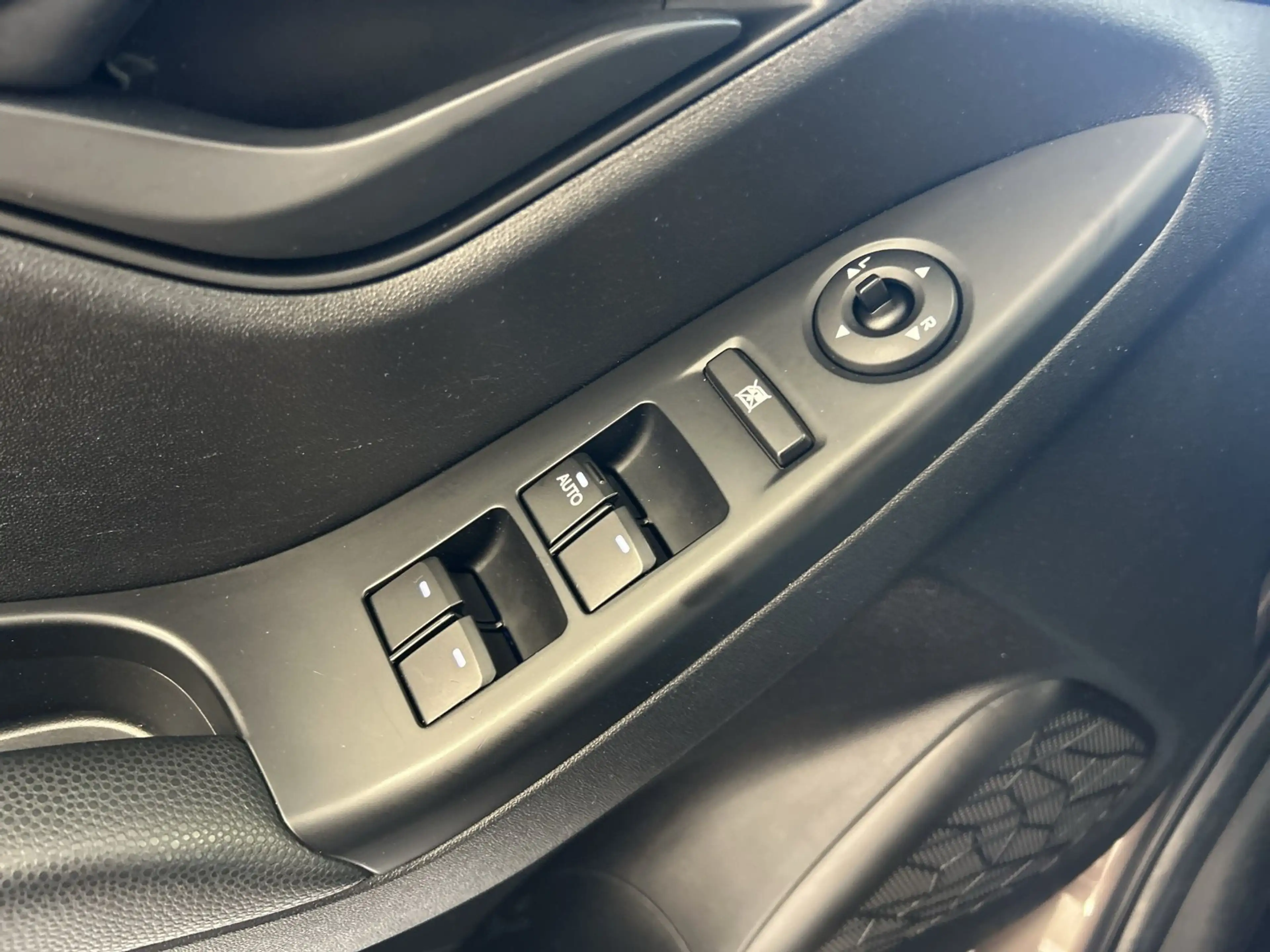 Hyundai iX20 FIFA world Cup Edition — photo 15
