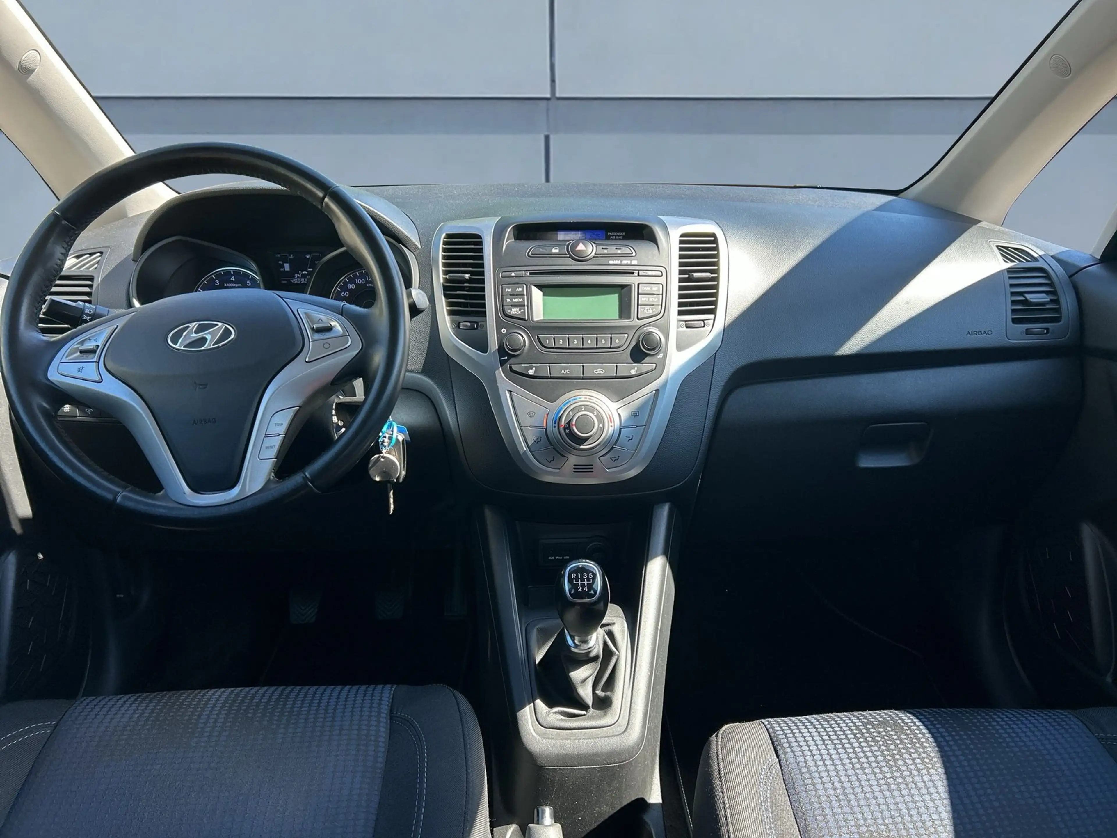 Hyundai iX20 FIFA world Cup Edition — photo 9