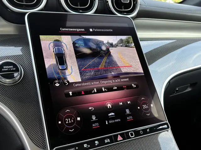 Mercedes-Benz GLC view 14