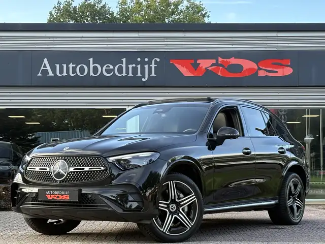 2023 Mercedes-Benz GLC in Black for sale