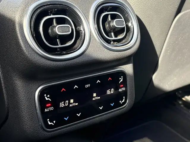 Mercedes-Benz GLC view 18