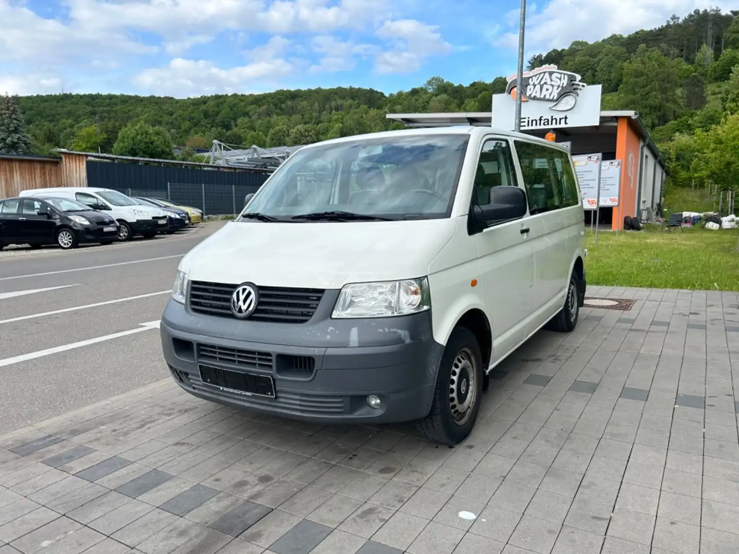 Volkswagen T5 Transporter Kasten-Kombi Kombi** 9-SITZE ** Grey - 1