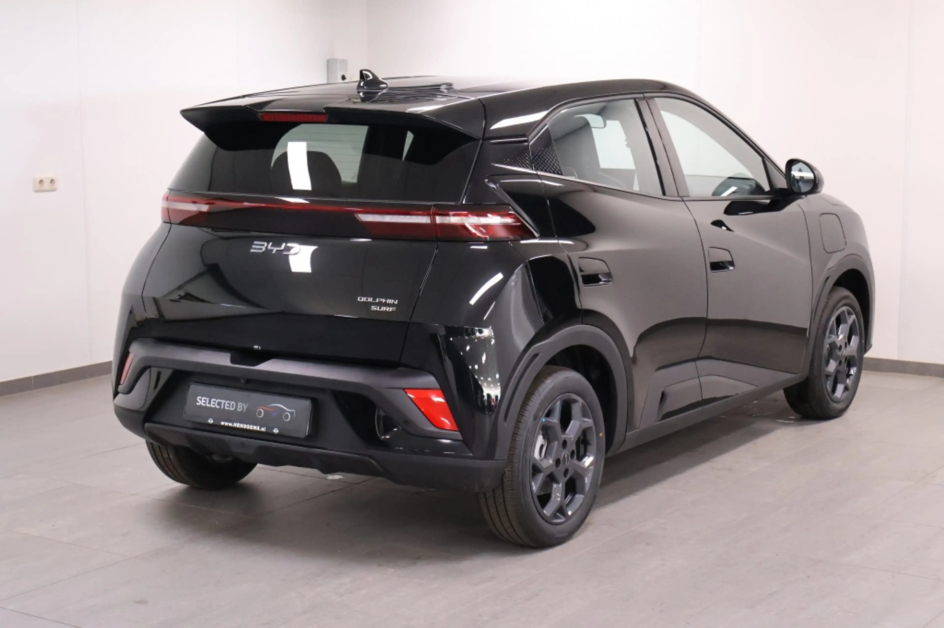 BYD Dolphin Surf Boost 43 kWh | Private Lease v.a. 367 per maand — photo 3