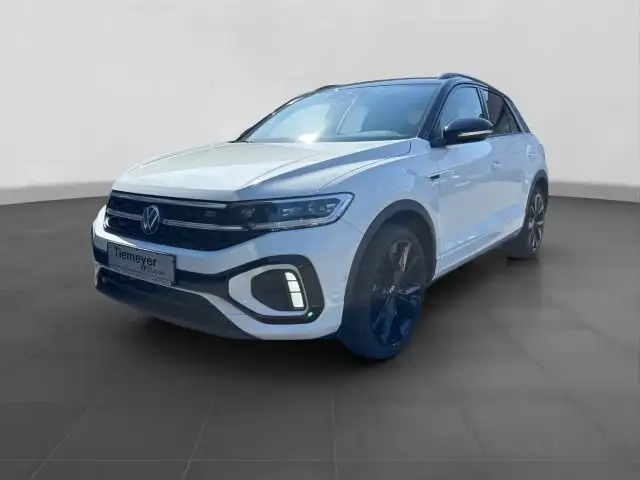 Volkswagen T-Roc view 2
