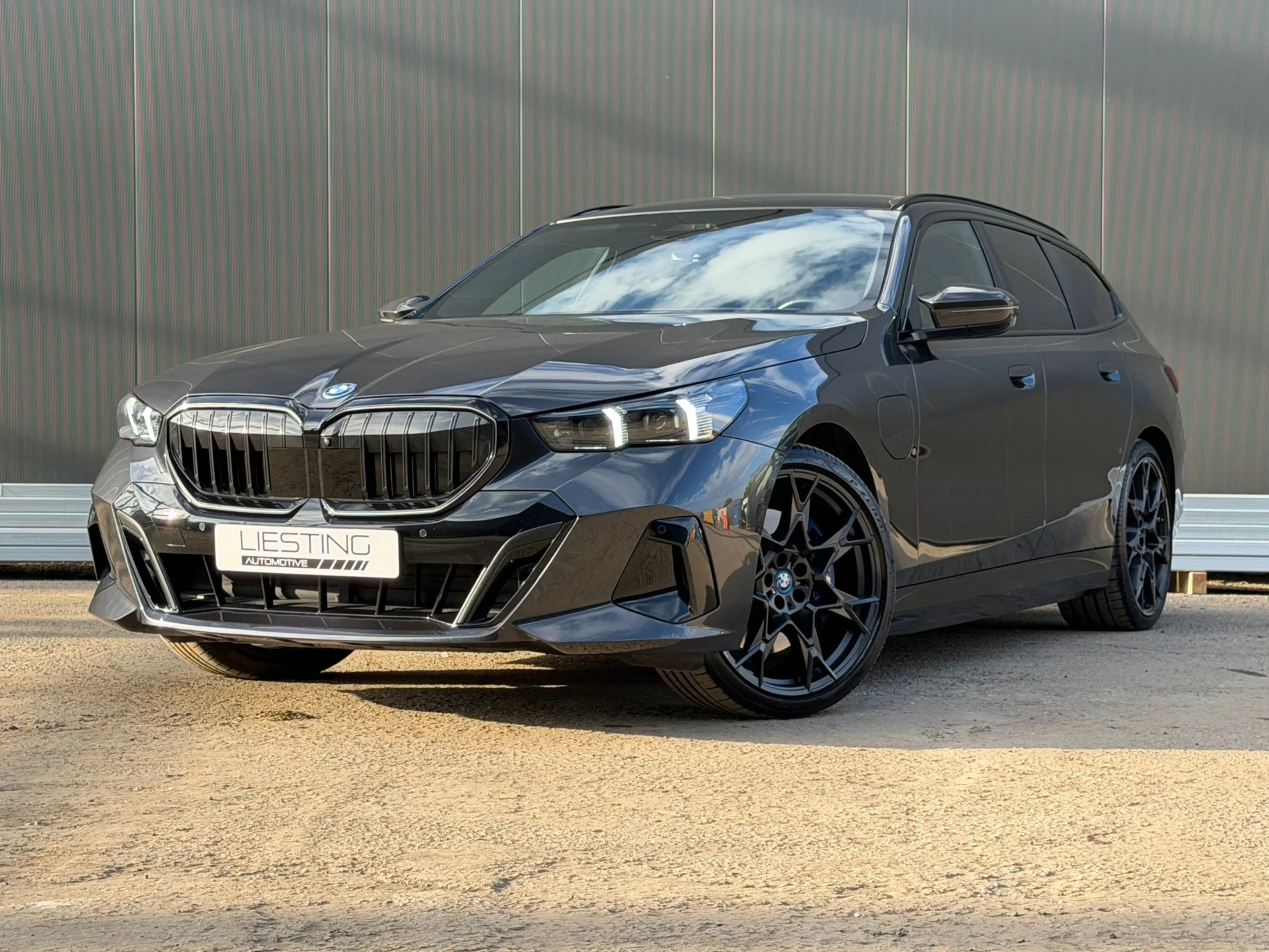 BMW 550 5-serie Touring 550e xDrive M-Sport Pro M-Seats B&