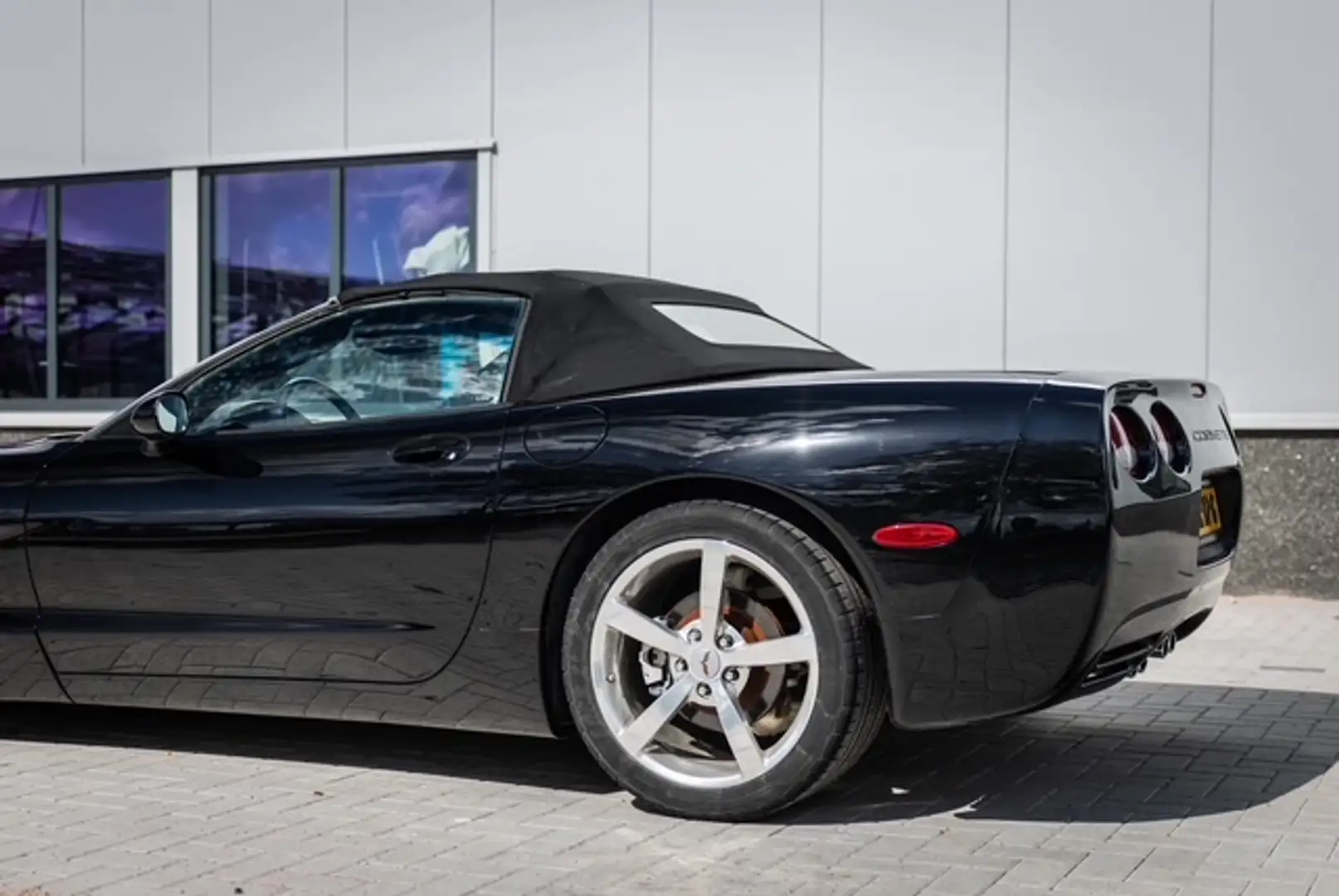 Chevrolet Corvette Corvette 5.7 Convertible 50th anniversary Чорний - 2