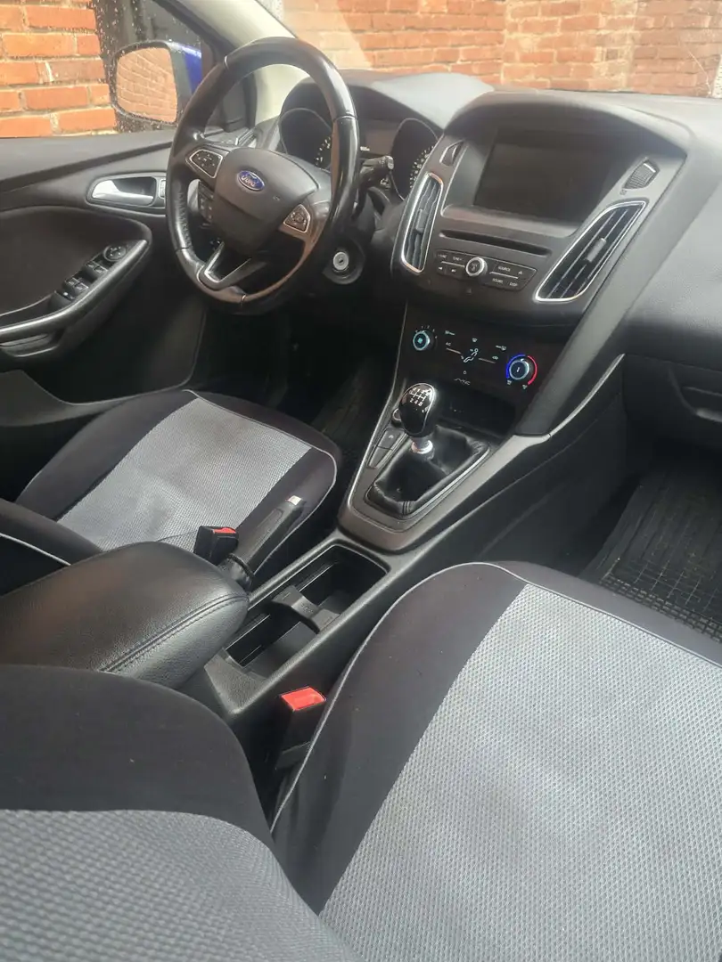 Ford Focus 1.5 TDCi DPF Start-Stopp-System Business - 1