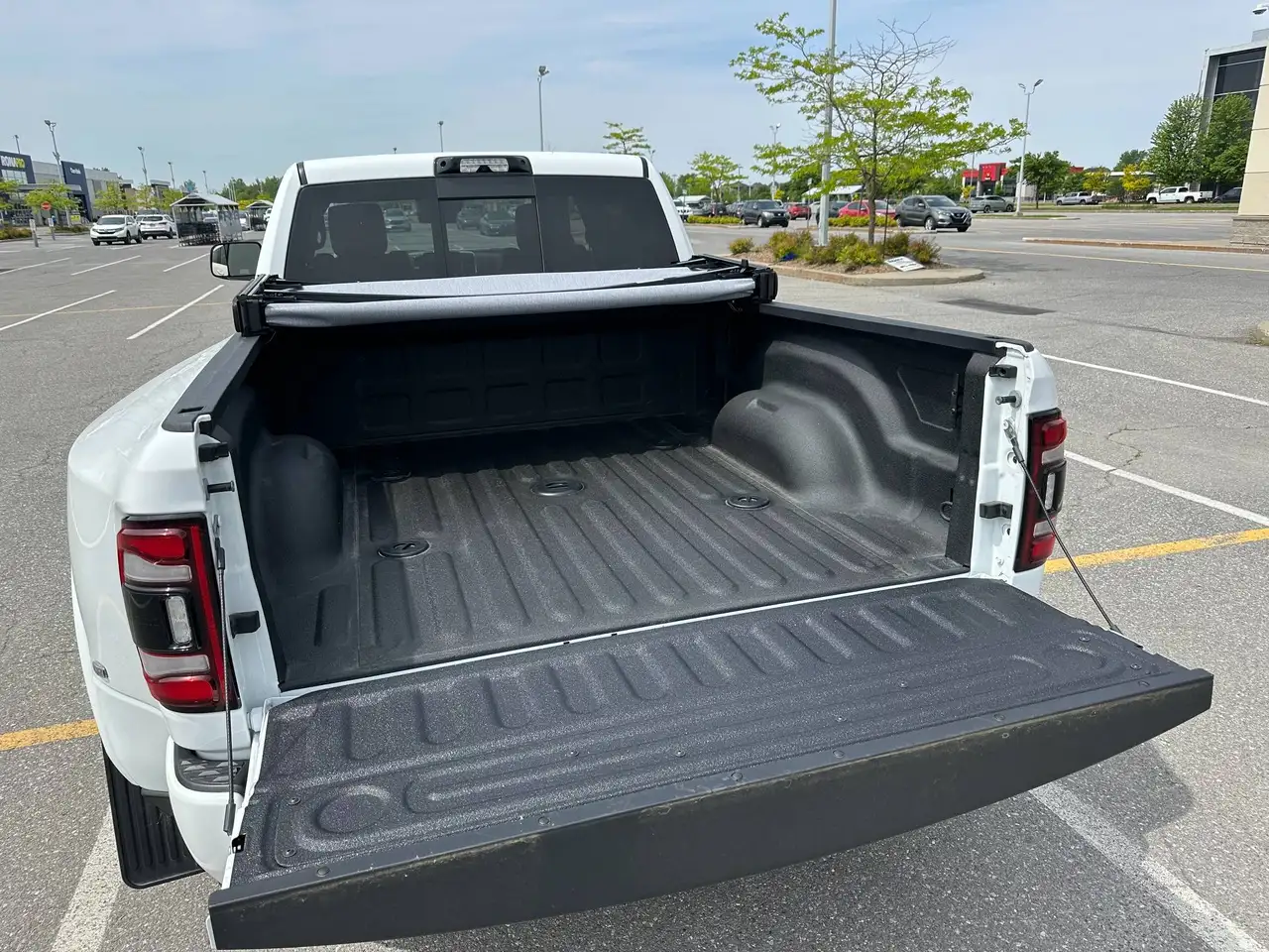 RAM 3500 снимка RAM 3500