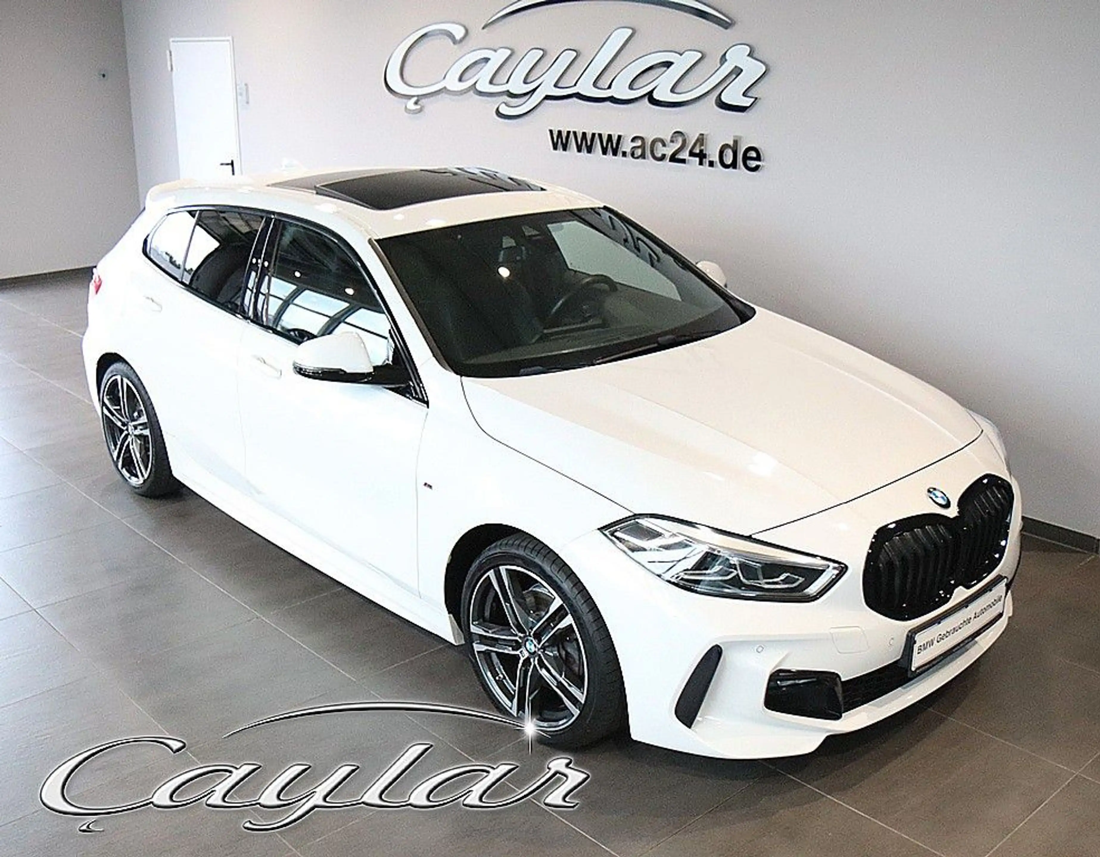 BMW 118 i M SPORT 5-TÜRER AUT. PANORAMA HIFI AHK 18" — photo 10