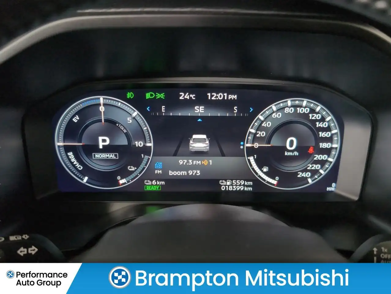 Mitsubishi Outlander photo Mitsubishi Outlander
