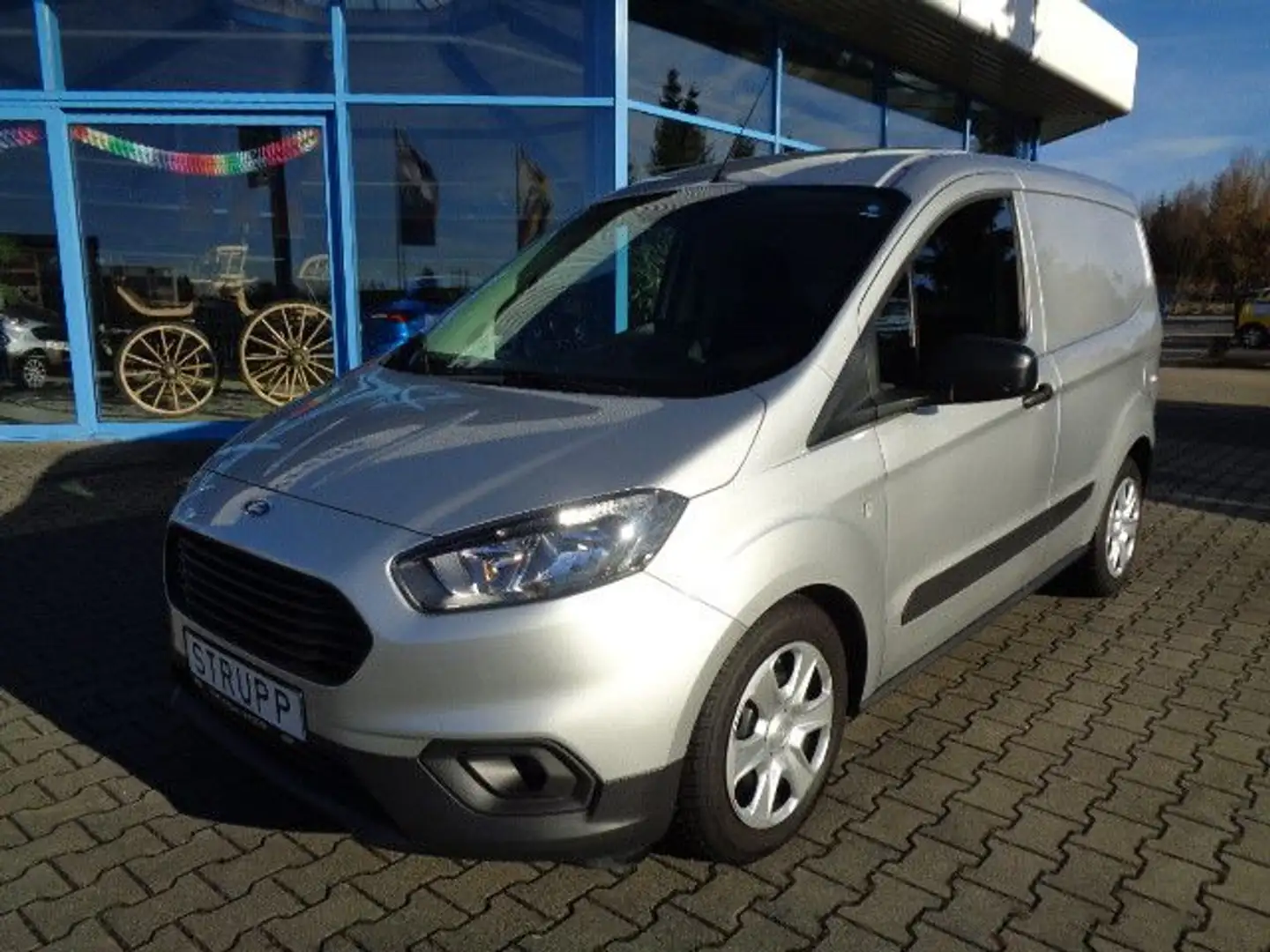 Ford Transit Courier 1,5TDCI Navi/SHZ/PDC/Tempomat Weiß - 1