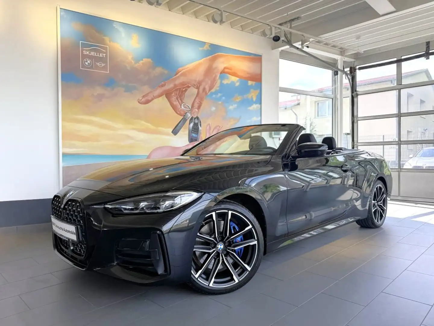BMW 440 M440i xDrive Cabrio HUD+KOMF+HARM+STANDH+BELÜF+KAM Noir - 1
