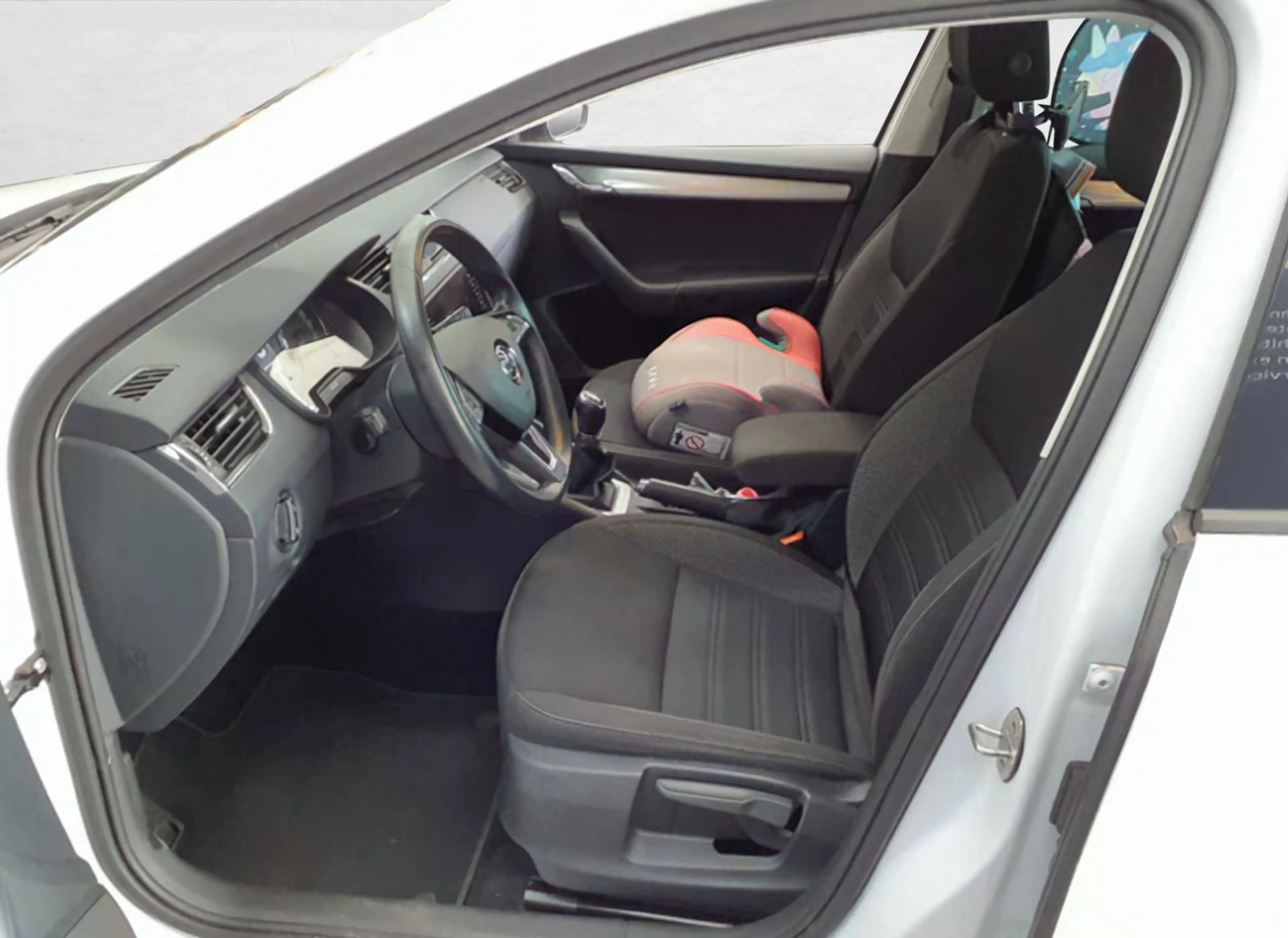 Skoda Octavia 1.0 TSI Tour*NAVI*SHZ*DAB+*USB* — photo 4