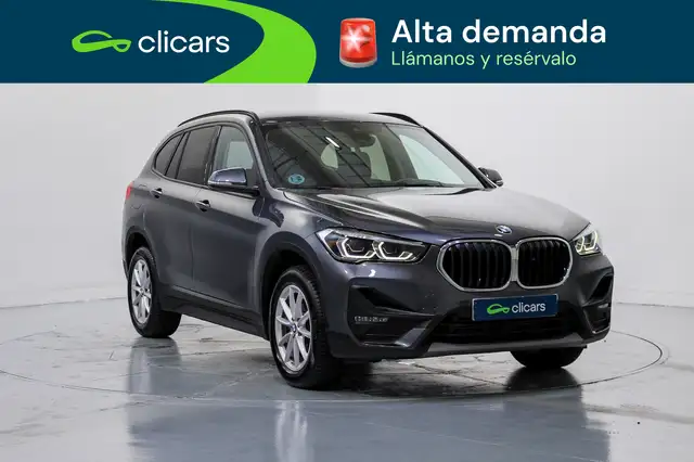 BMW X1 view 3