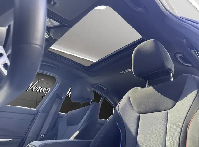 BMW 3 Series view 13
