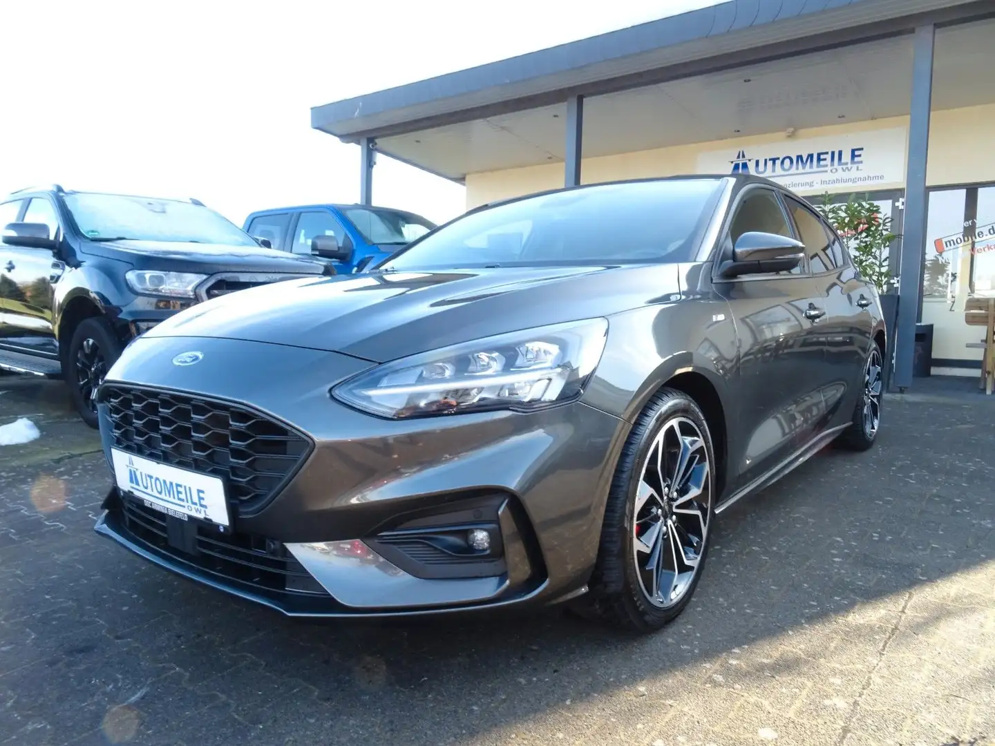 Ford Focus ST-Line X 1.HAND LED NAVI KAMERA SHZ PDC Grau - 1