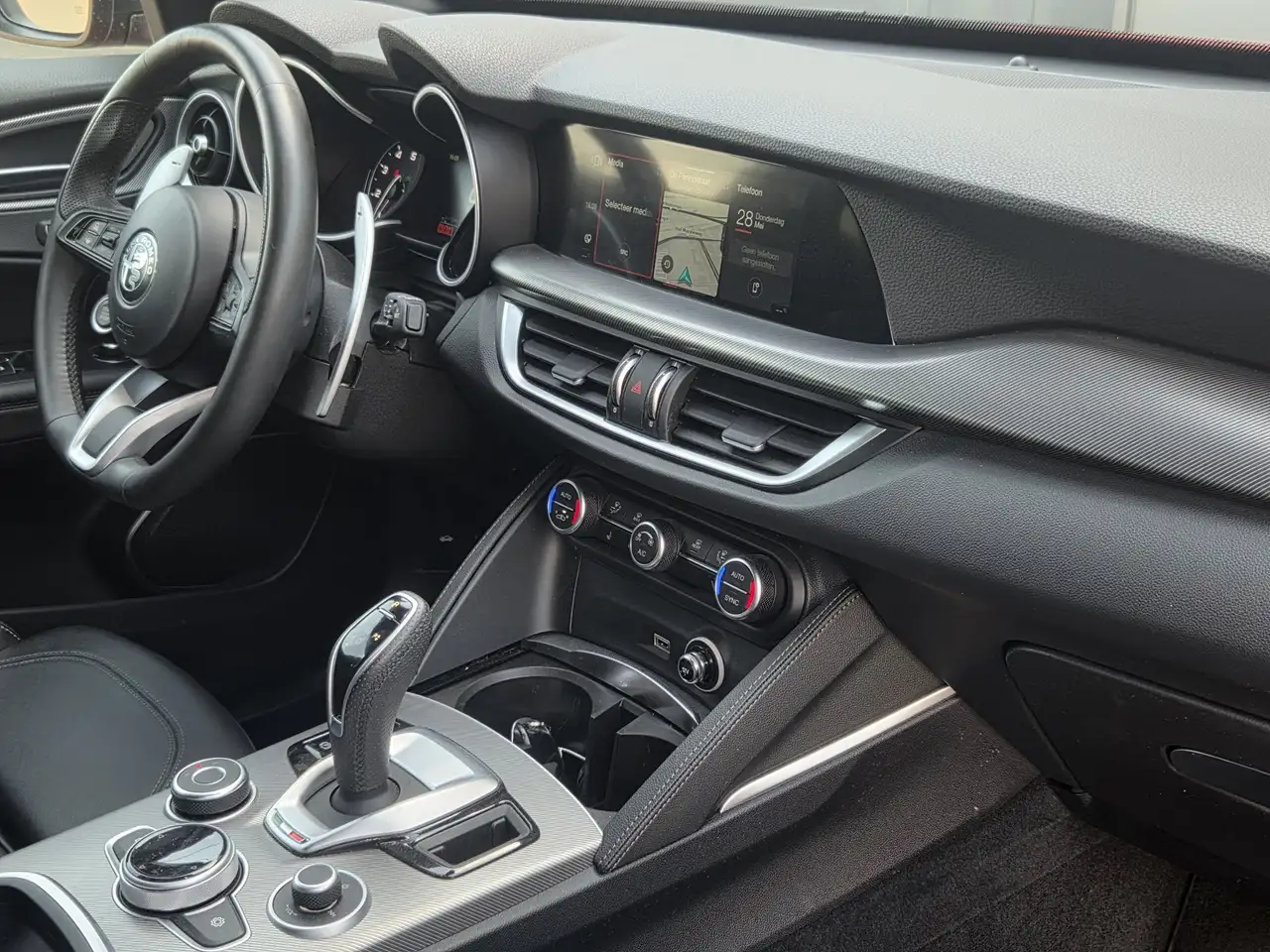 Alfa Romeo Stelvio 2022