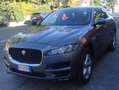 Jaguar F-Pace 2.0d i4 Prestige auto euro 6 d-temp Gris - thumbnail 2