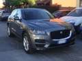 Jaguar F-Pace 2.0d i4 Prestige auto euro 6 d-temp Gris - thumbnail 3