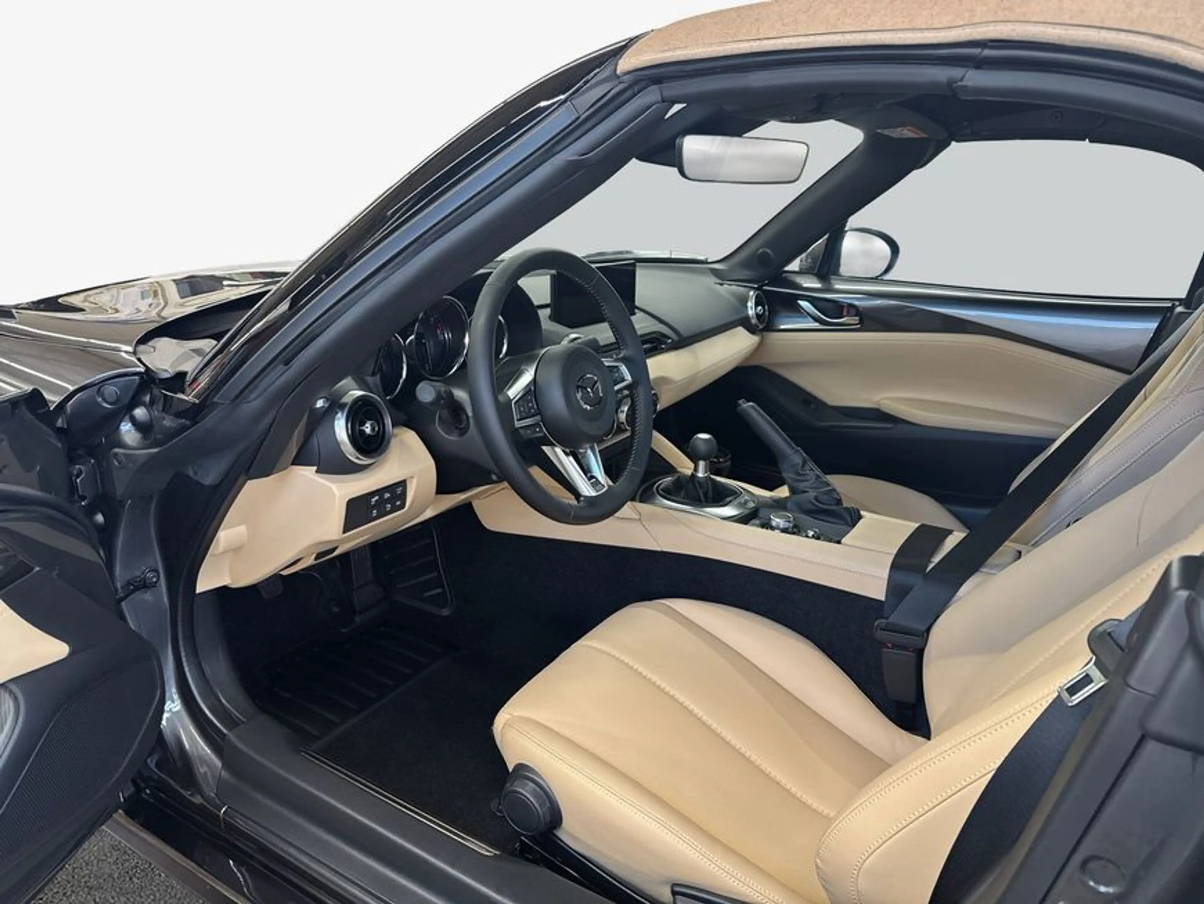 Mazda MX-5 ST SKYACTIV-G 1.5 Kazari 100 kW, 2-türig — photo 9
