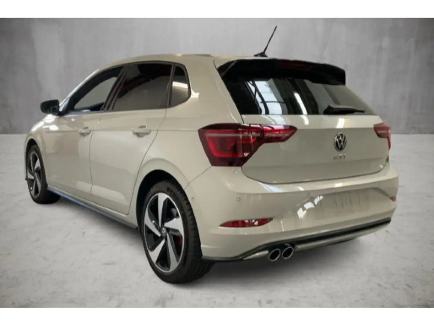 Volkswagen Polo GTI 2.0 TSI DSG Matrix/AppCon/ACC/Clima/SHZ Grijs - 2
