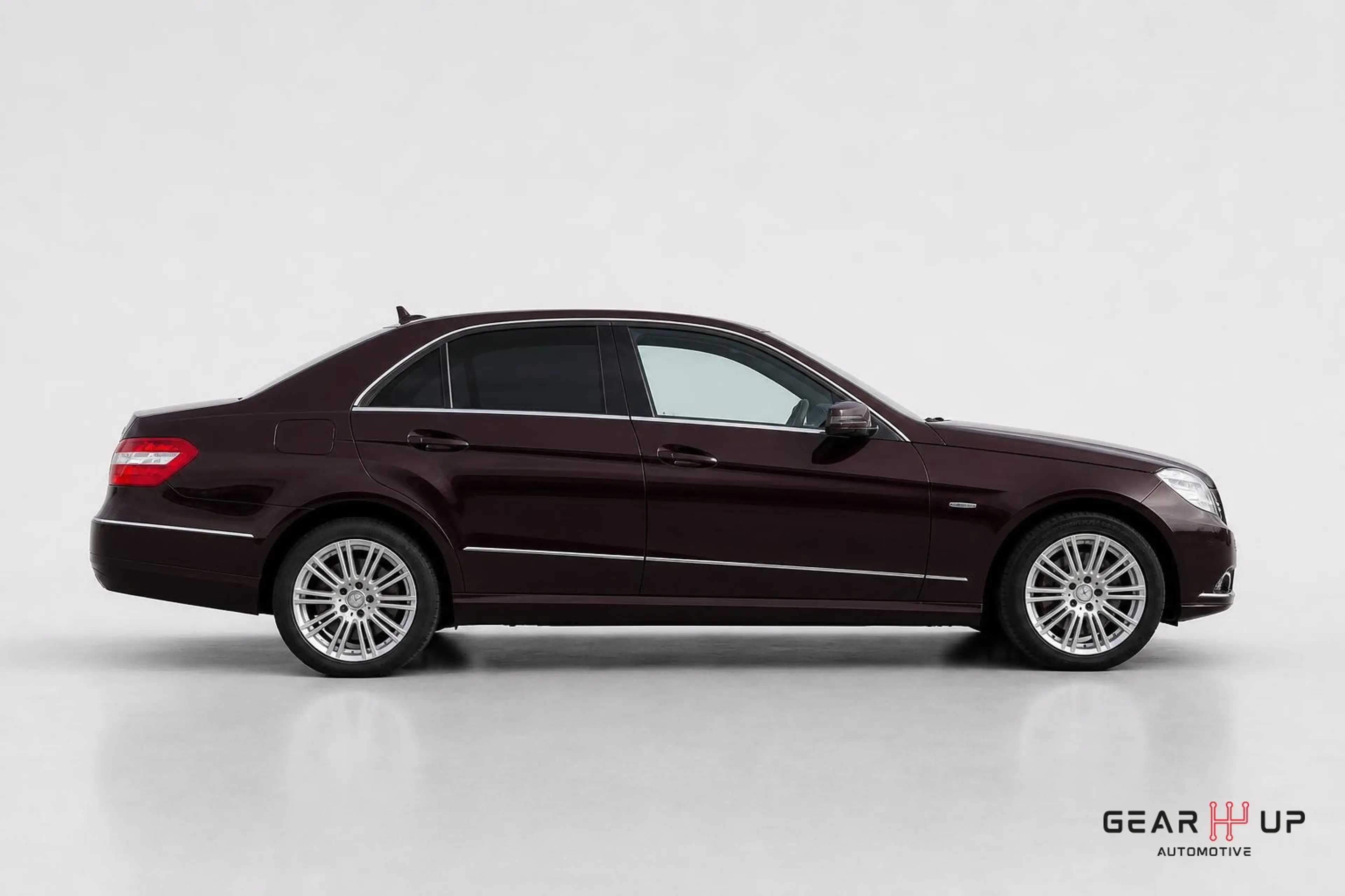 Mercedes-Benz E 200 CGI Elegance CLIMA|NAVI|CRUISE| — photo 10