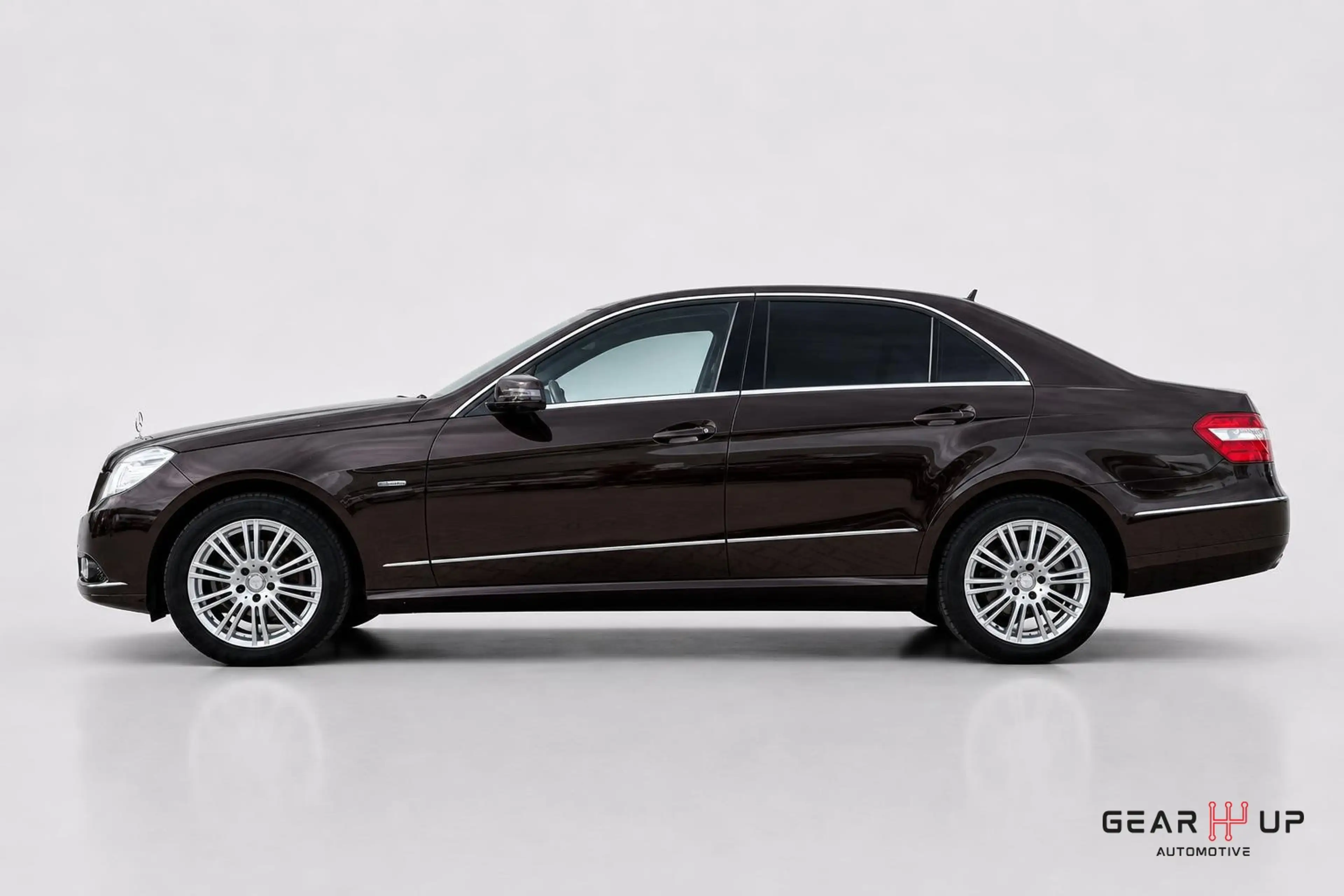 Mercedes-Benz E 200 CGI Elegance CLIMA|NAVI|CRUISE| — photo 2