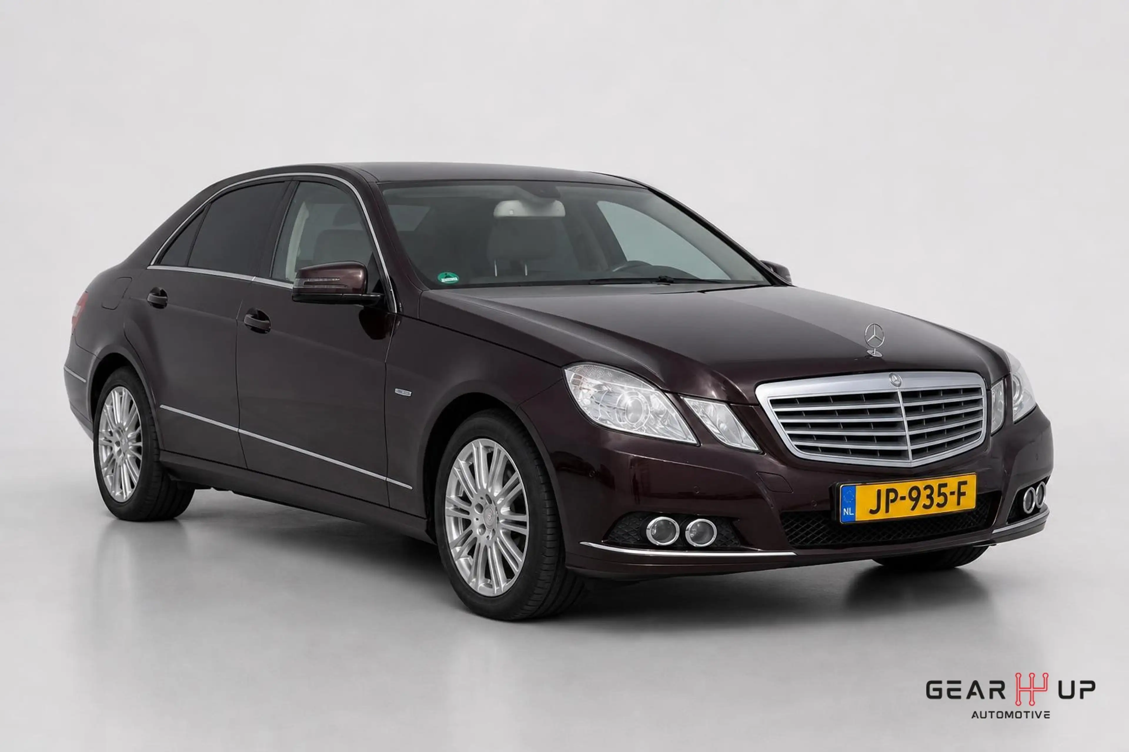 Mercedes-Benz E 200 CGI Elegance CLIMA|NAVI|CRUISE| — photo 9