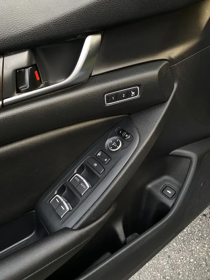 Honda Accord снимка Honda Accord