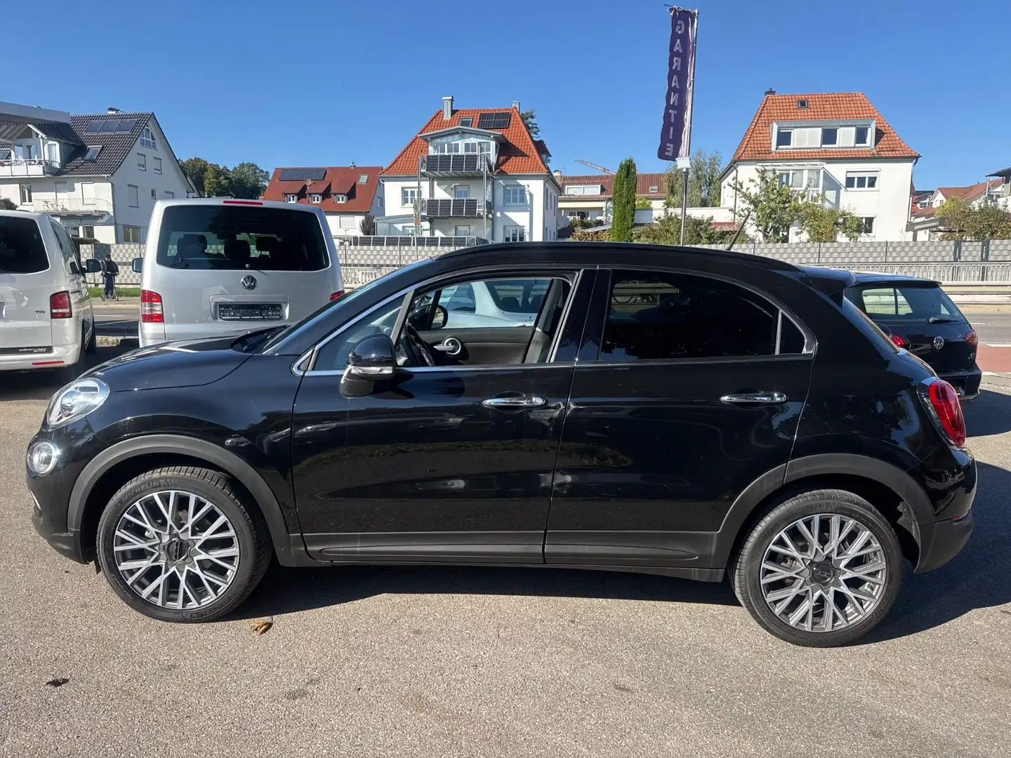 Fiat 500X Lounge ALLRAD*KAM*NAVI*TEMP* Schwarz - 2