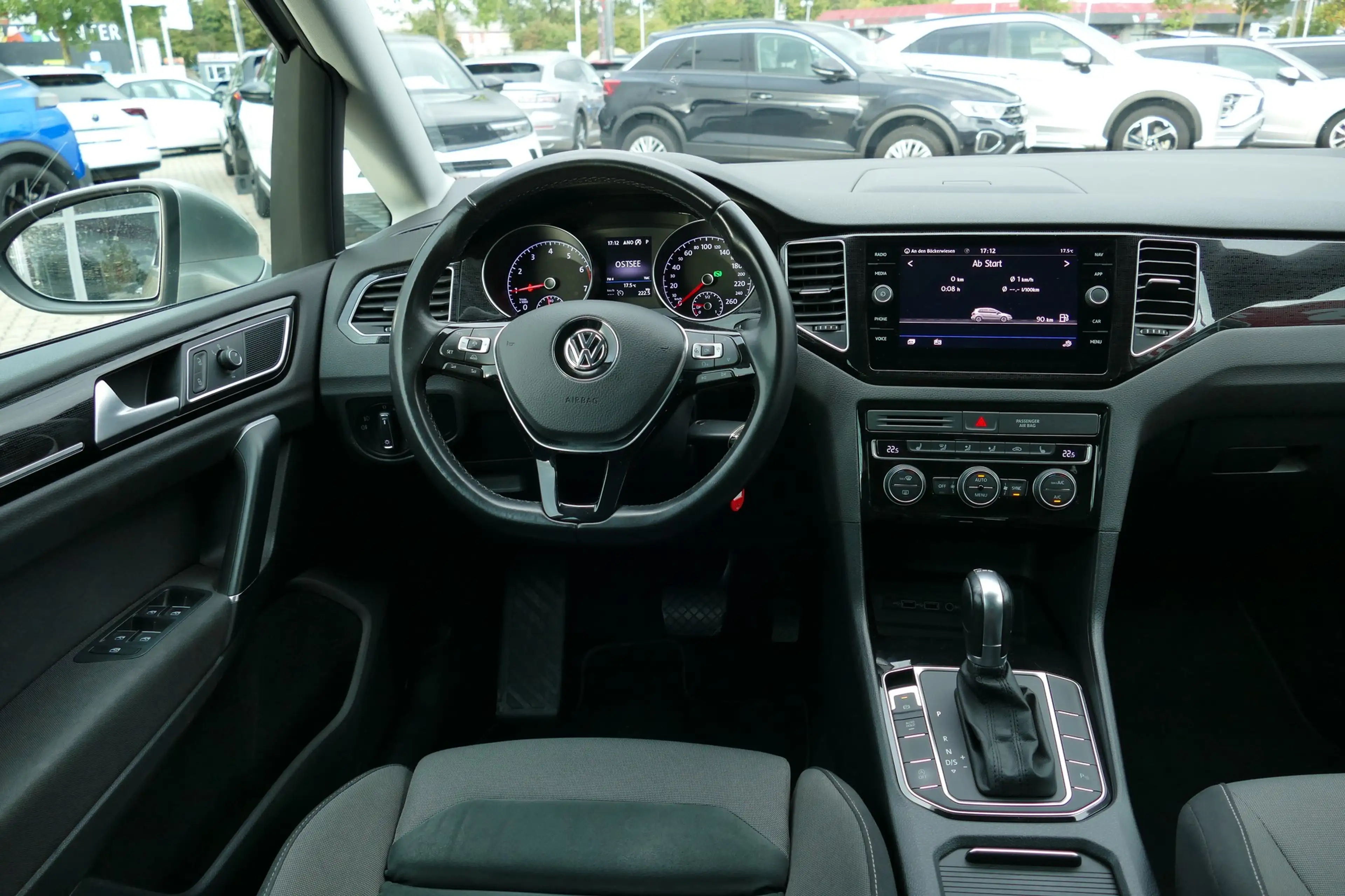 Volkswagen Golf Sportsvan VII 1.5 16V TSI Highline LED Navi — photo 10