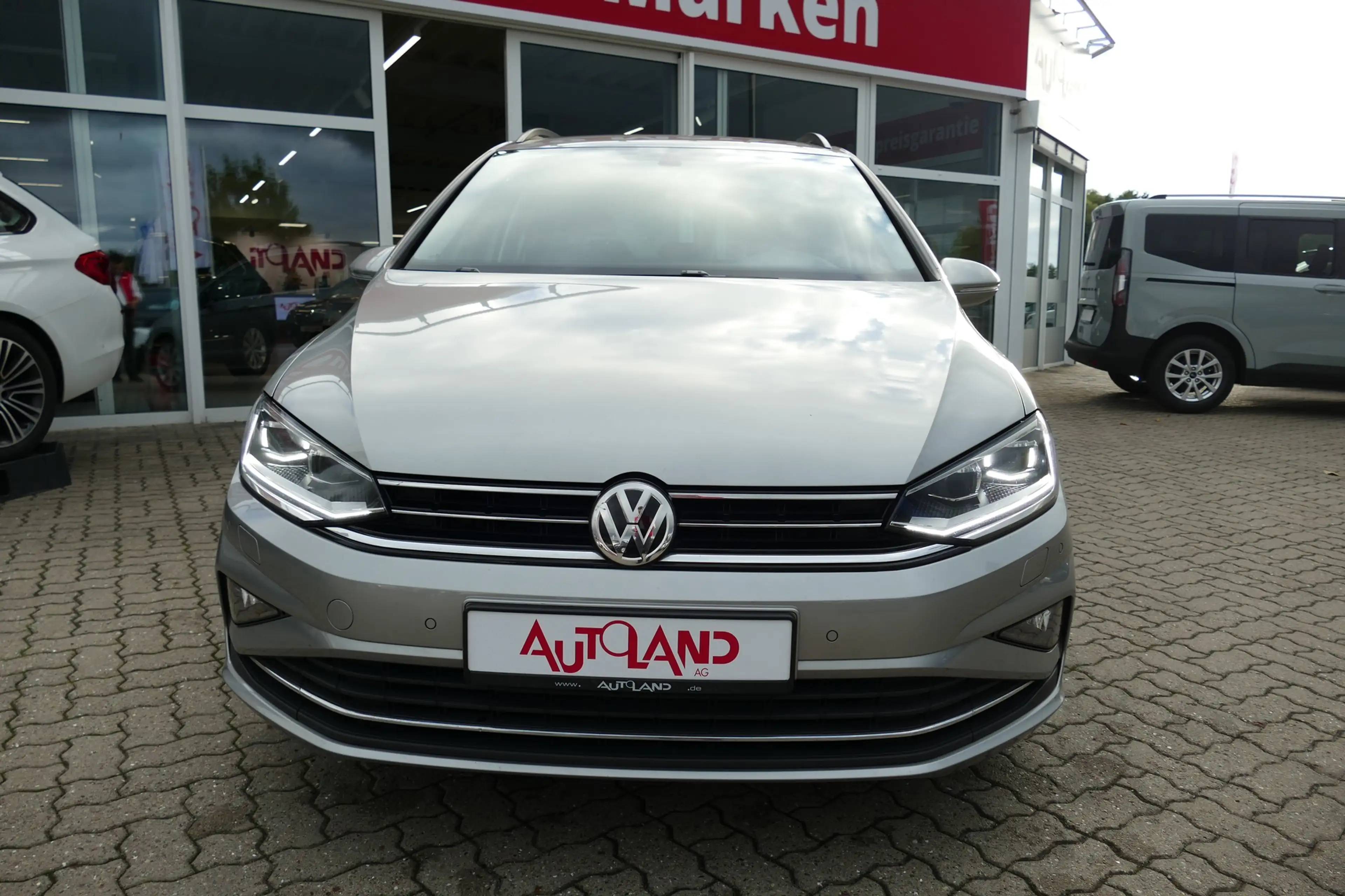 Volkswagen Golf Sportsvan VII 1.5 16V TSI Highline LED Navi — photo 7