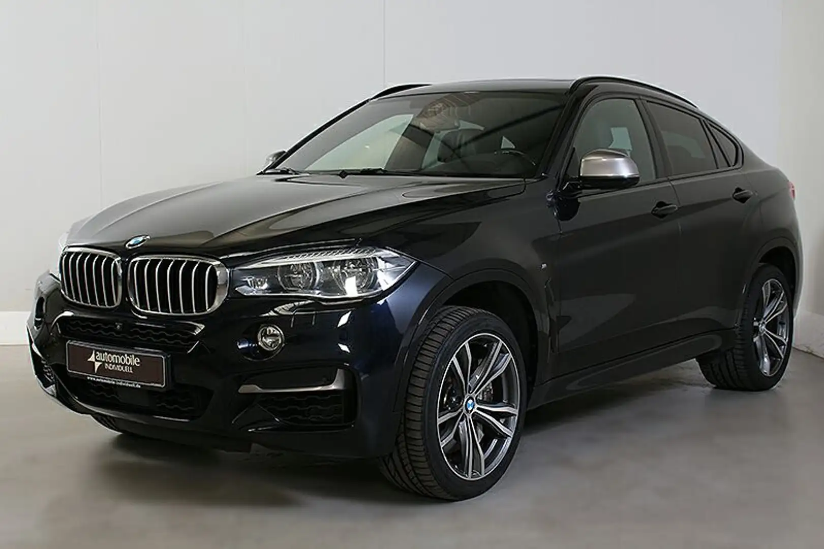 BMW X6 M 50d M Sportpaket LED AHK ACC HuD H&K  Stauas Černá - 2