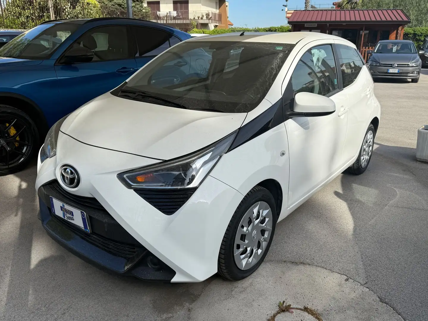 Toyota Aygo Aygo 5p 1.0 x-business m-mt 72cv Bianco - 2