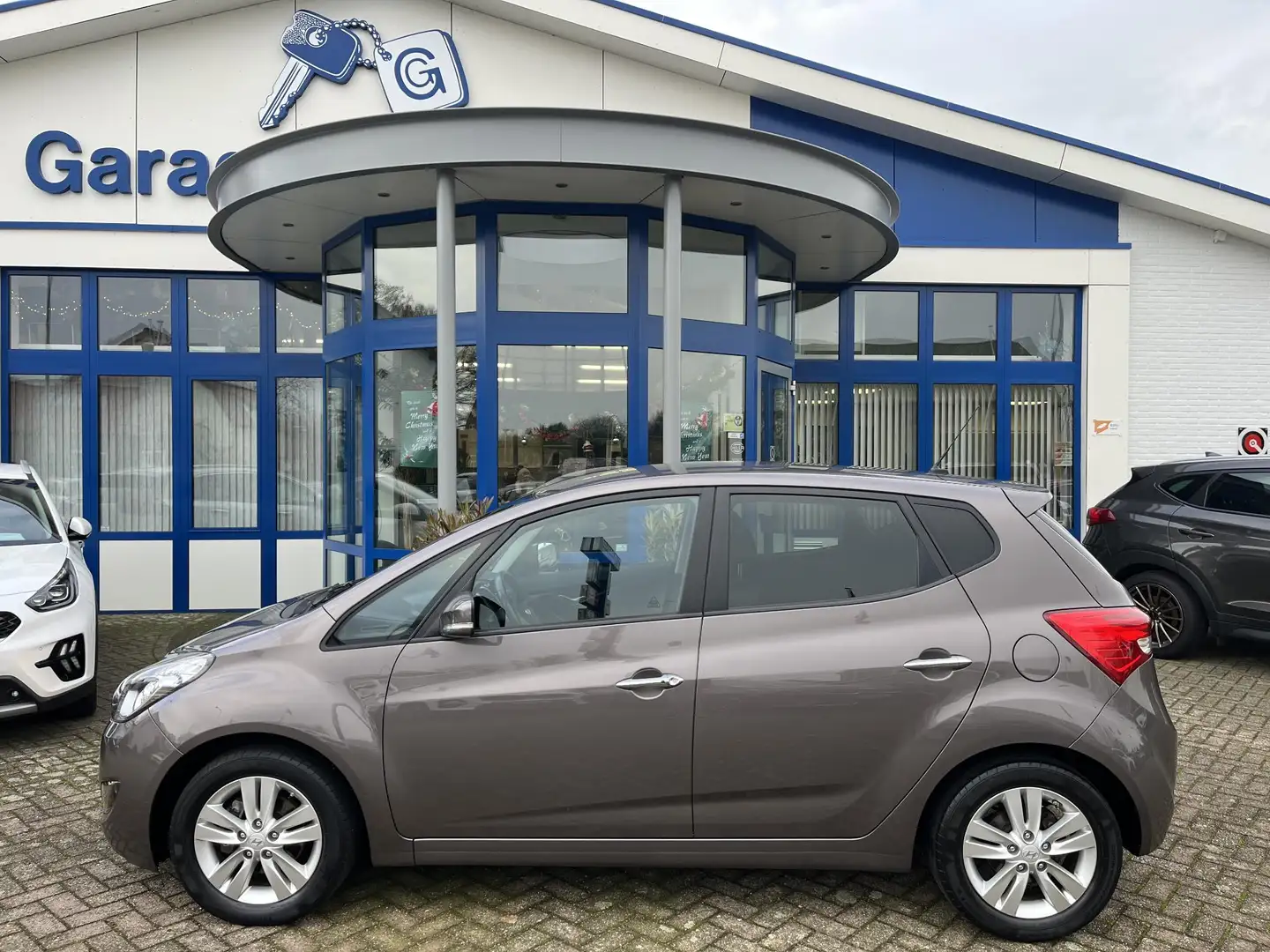 Hyundai iX20 1.6i i-Catcher | Lederen bekleding, Navigatie, Cru Bruin - 2