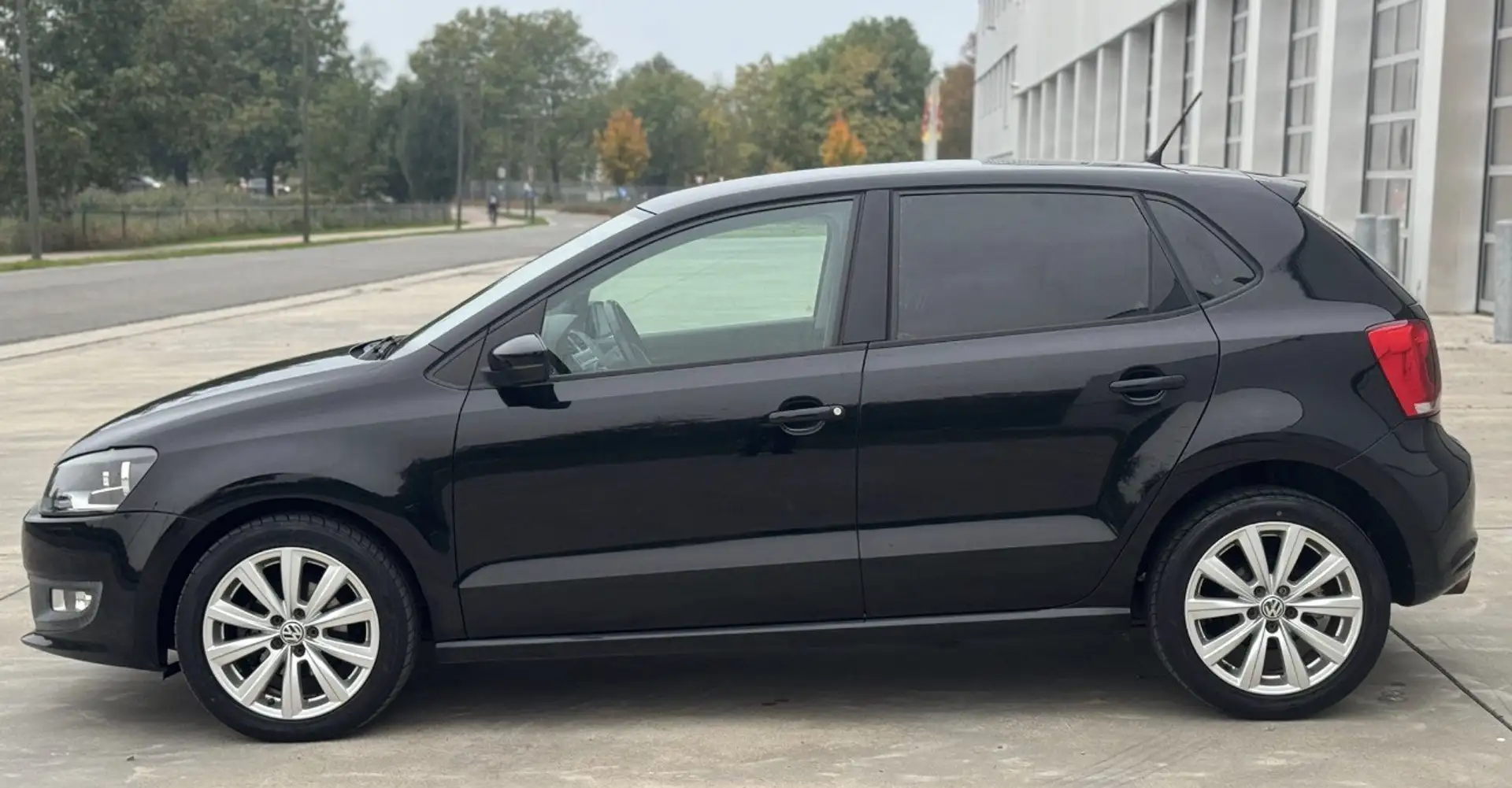 Volkswagen Polo 1.2 TSI | 105 PK | ALL-BLACK | 1j GARANTIE Noir - 2