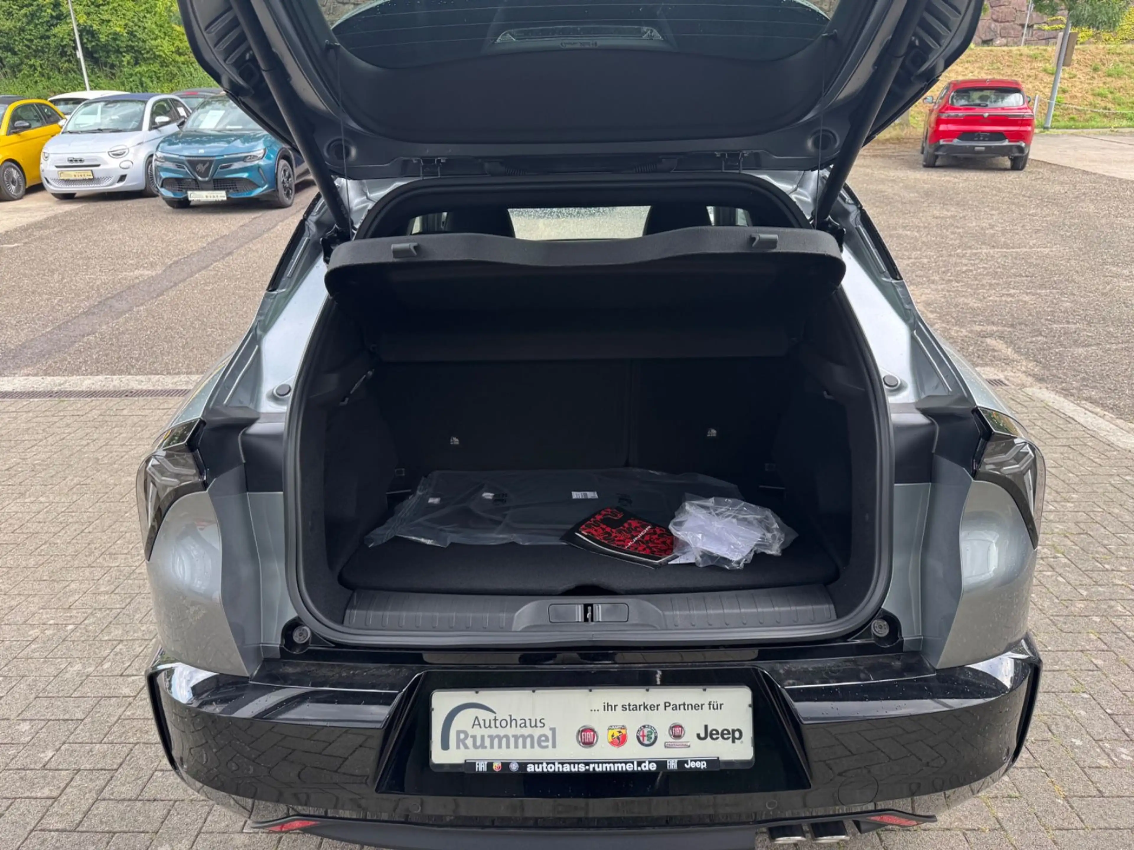 Alfa Romeo Junior Ibrida 1.2 VGT 48V-Hybrid 107 kW Ti — photo 10
