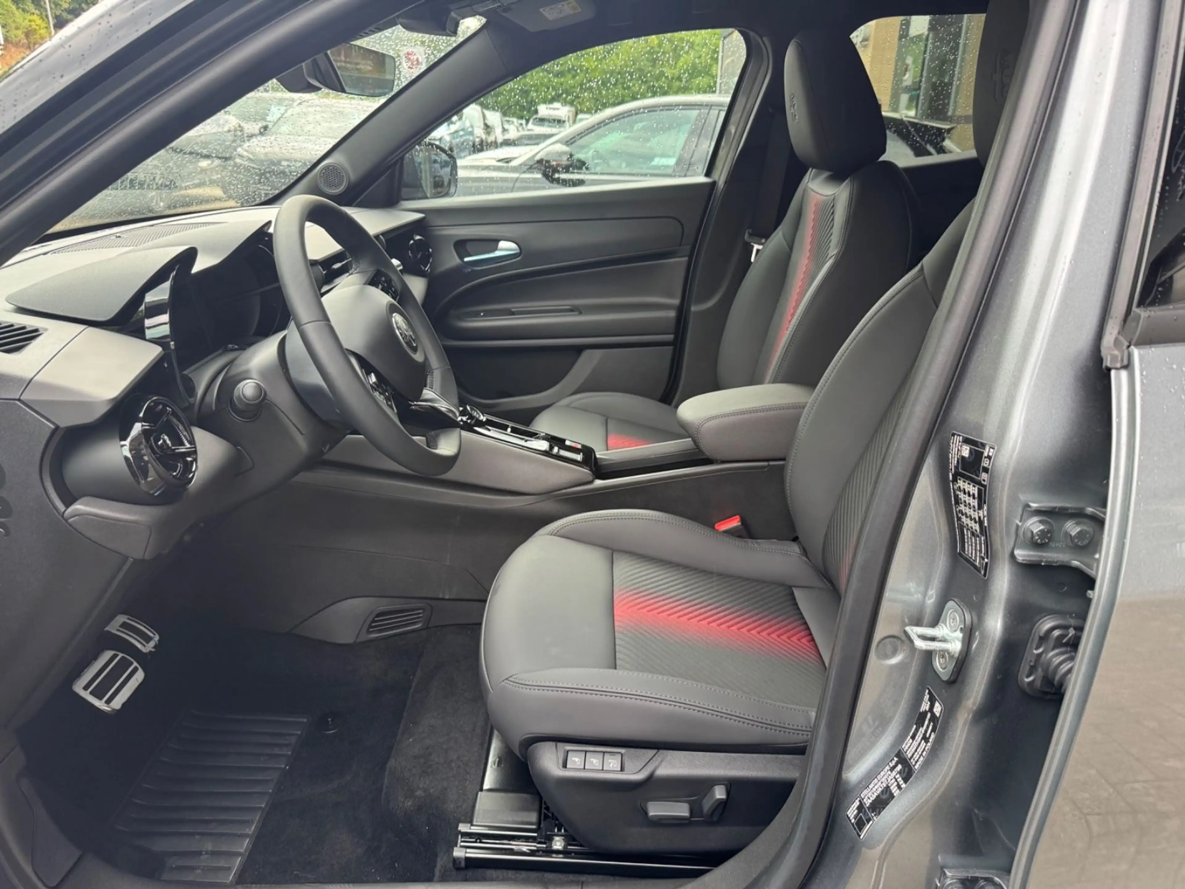 Alfa Romeo Junior Ibrida 1.2 VGT 48V-Hybrid 107 kW Ti — photo 11