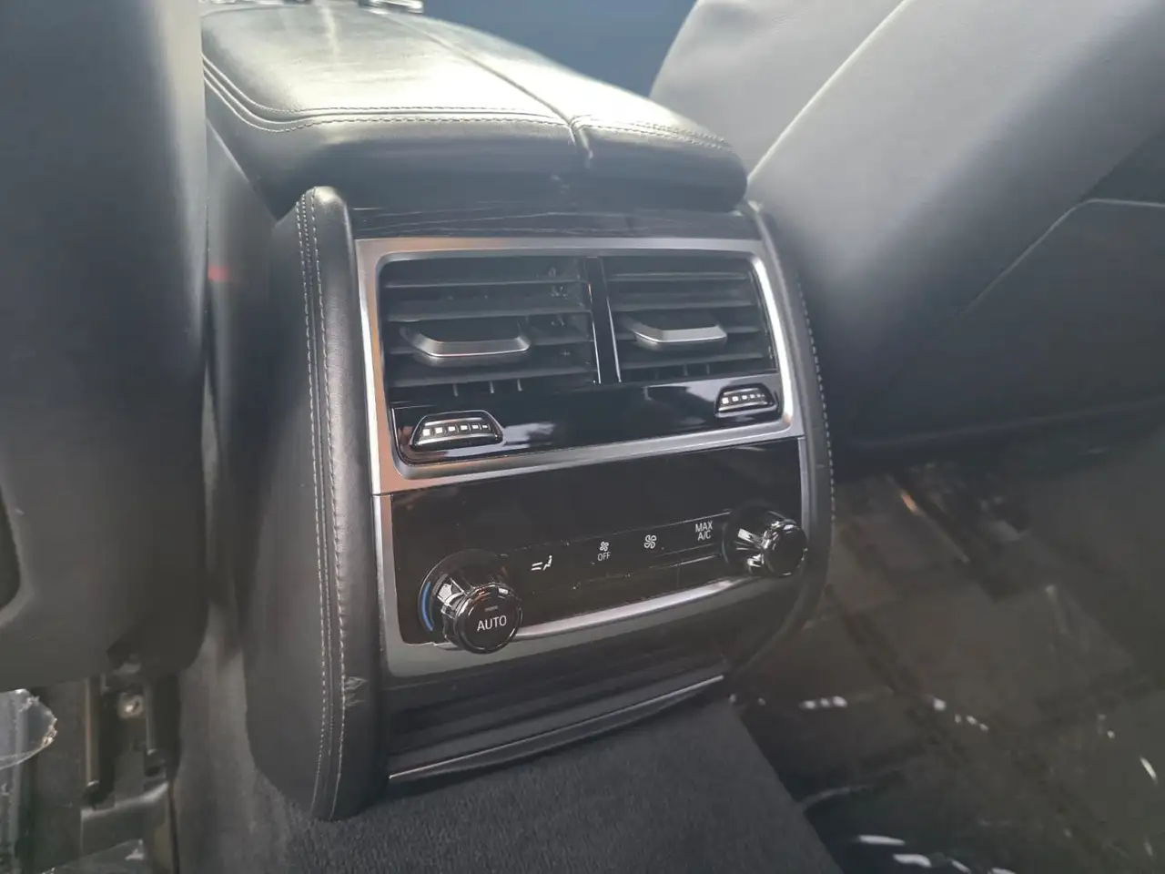 BMW 7 Series photo BMW 7 Series
