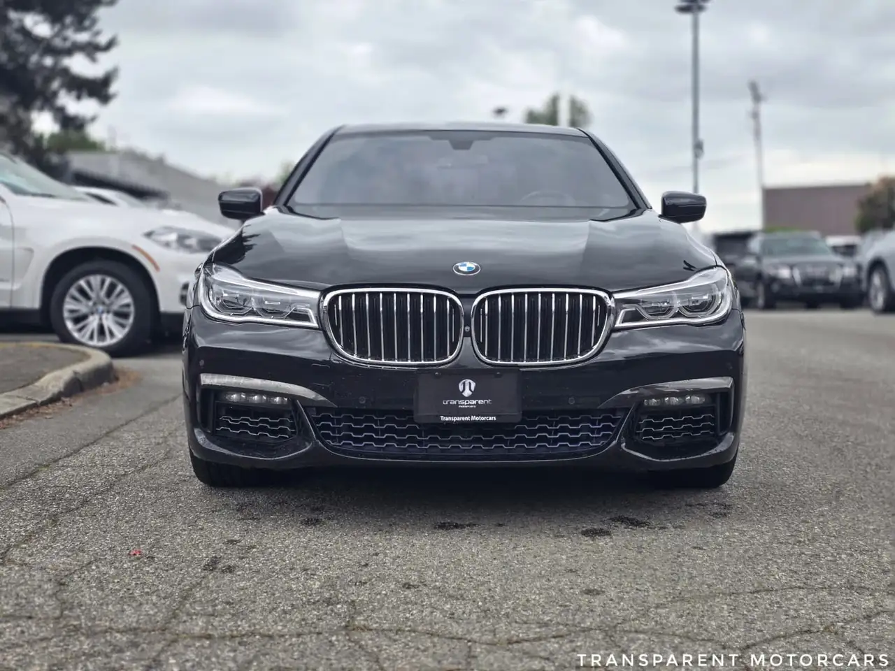 BMW 7 Series photo BMW 7 Series