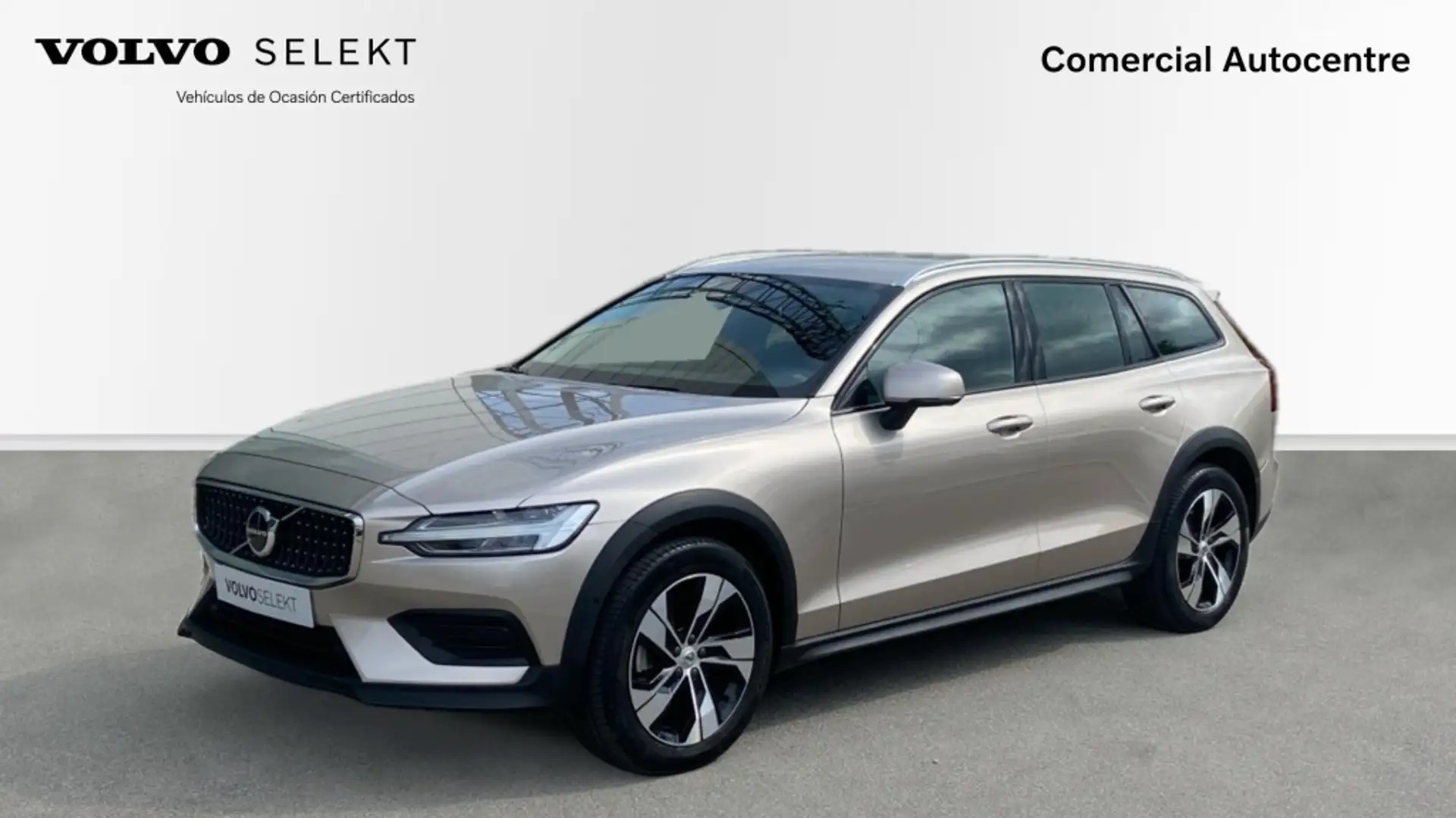 Volvo V60 V60CC II CORE, B4 AWD MILD HYBRID, DIeSEL - 1