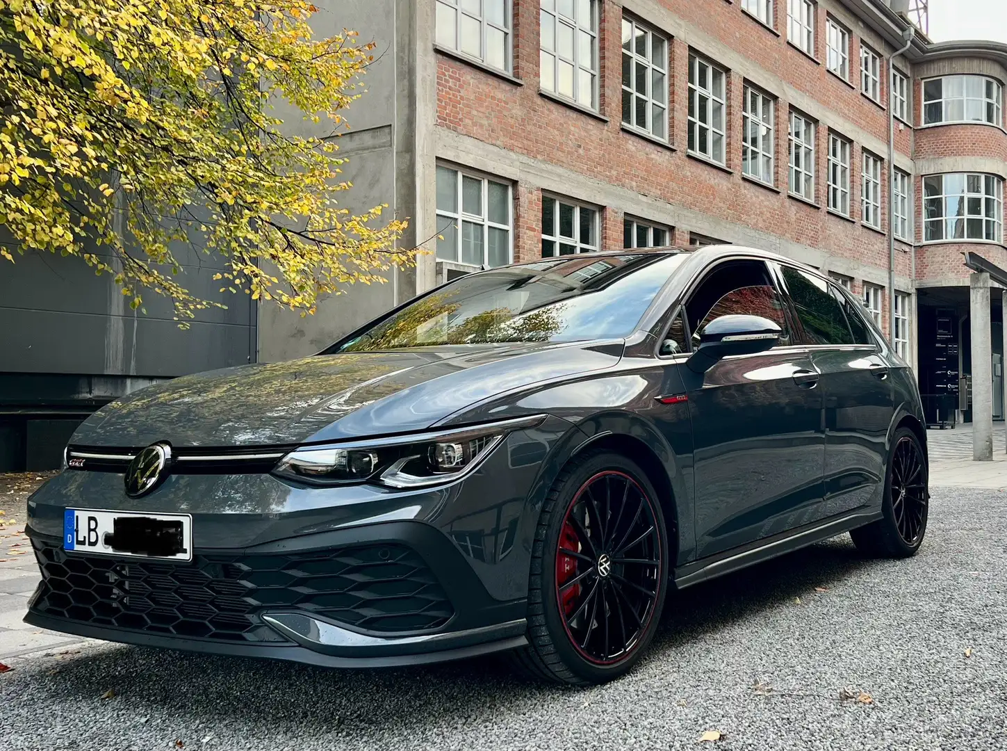 Volkswagen Golf GTI VW GTI Clubsport 2.0 TSI I DSG I 300 PS I Unfall - 1