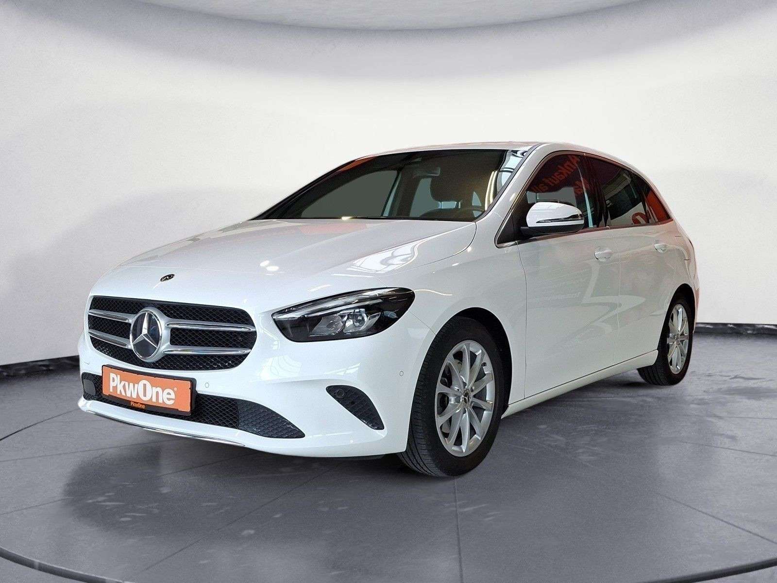 2020 Mercedes Benz B 200