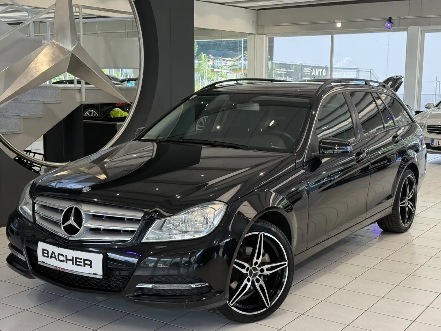 Mercedes-Benz C 180 T CDI BlueEfficiency Schwarz - 1