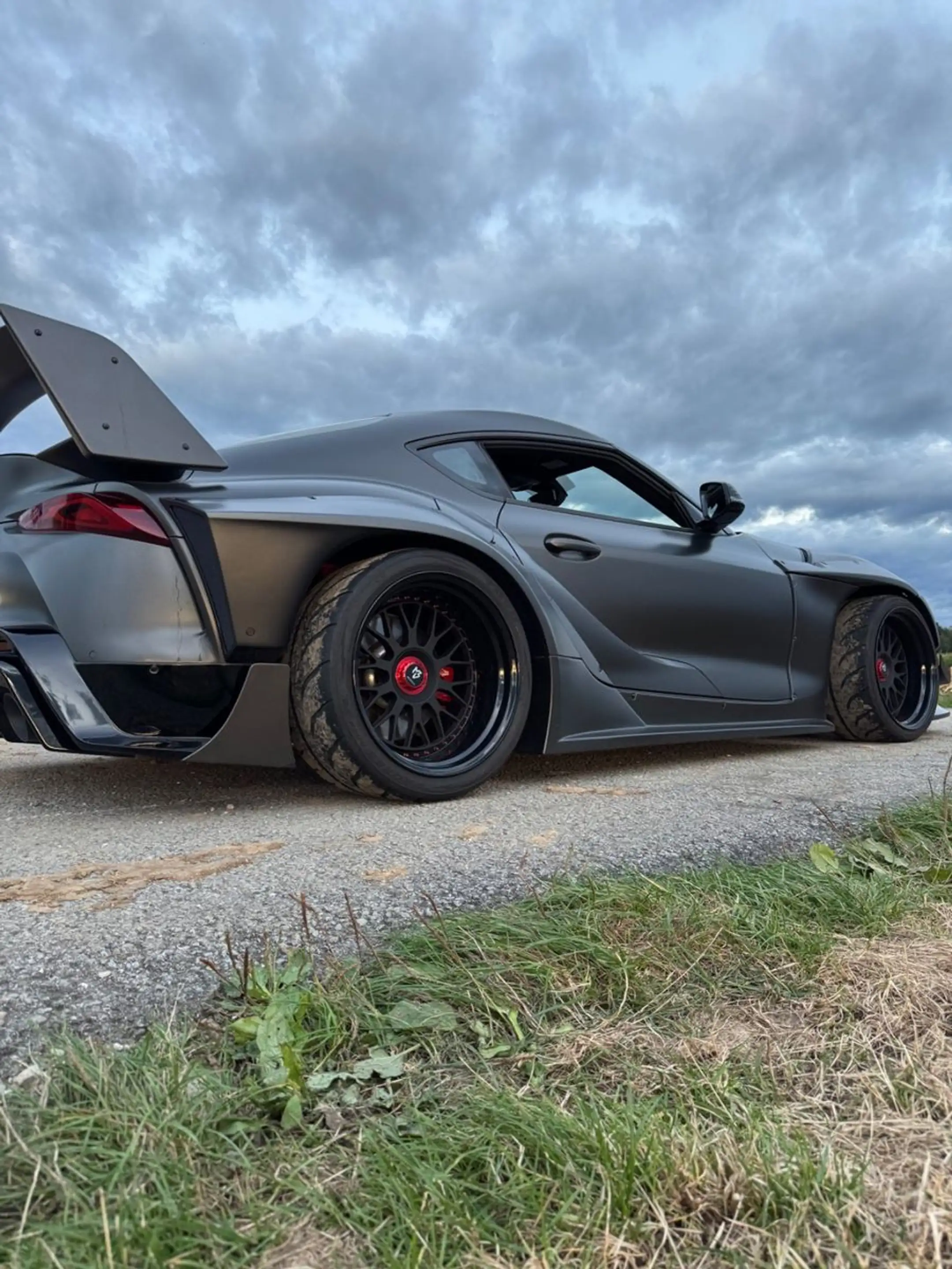 Toyota Supra 3.0 Turbo LIBERTY WALK UMBAU — photo 6