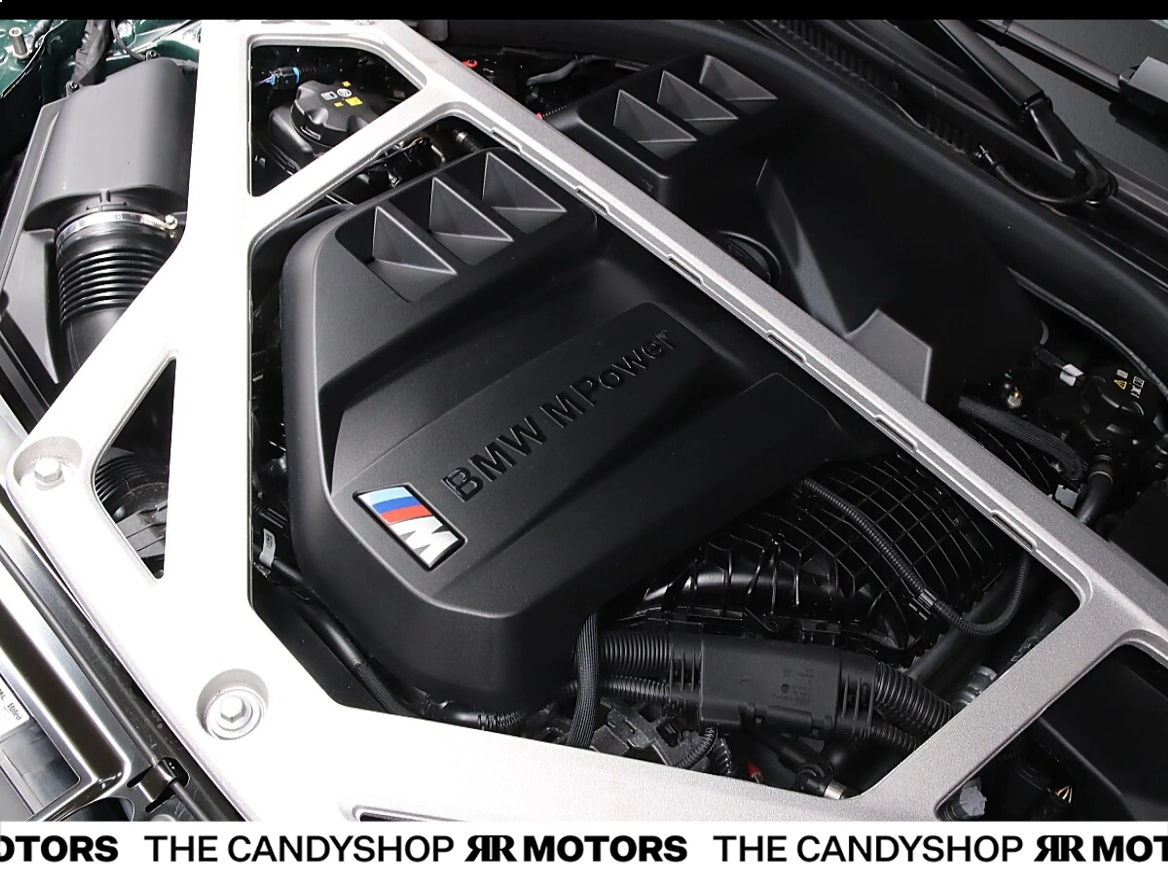 BMW M3 CS Touring *British_Racing_Green*Carbon* — photo 11