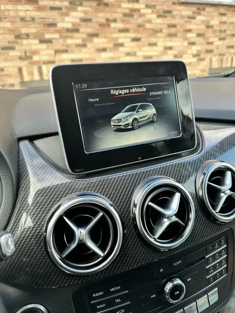 Mercedes-Benz B 200 d - 2